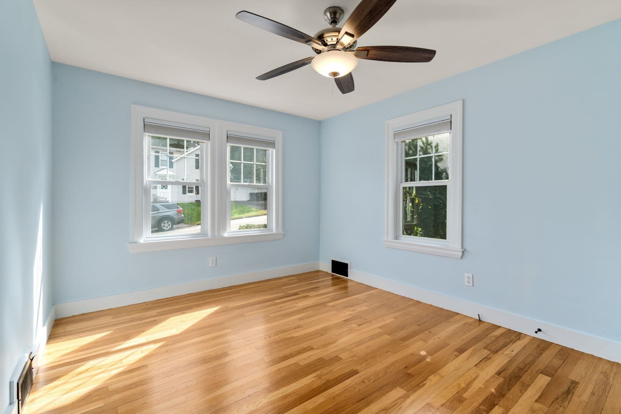 Single Family Residence at 202 Essex St, Marlborough MA 01752, Marlborough, photo 12 of 32