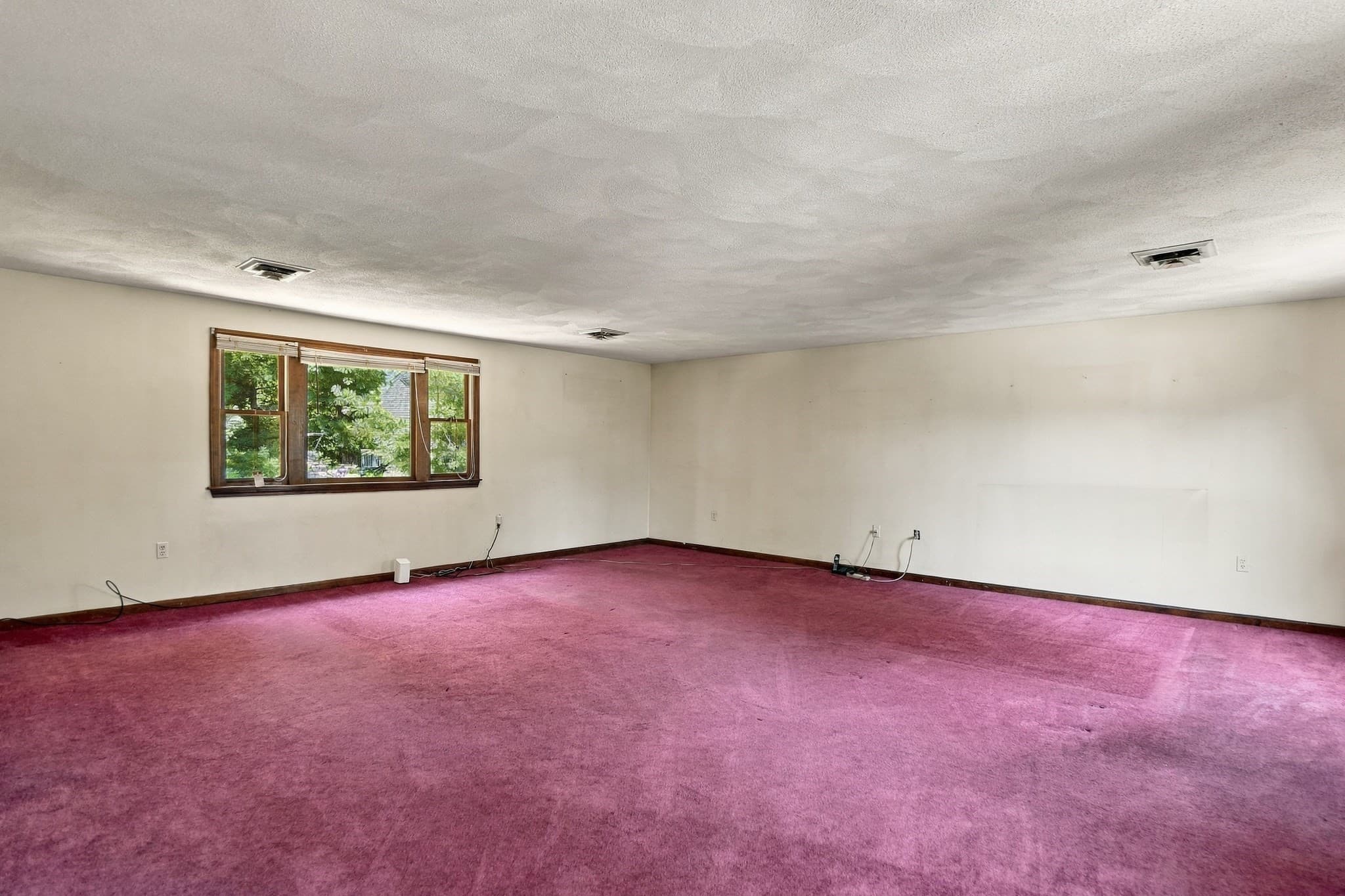 Single Family Residence at 2 Clifford Road, Burlington MA 01803, Burlington, photo 22 of 42