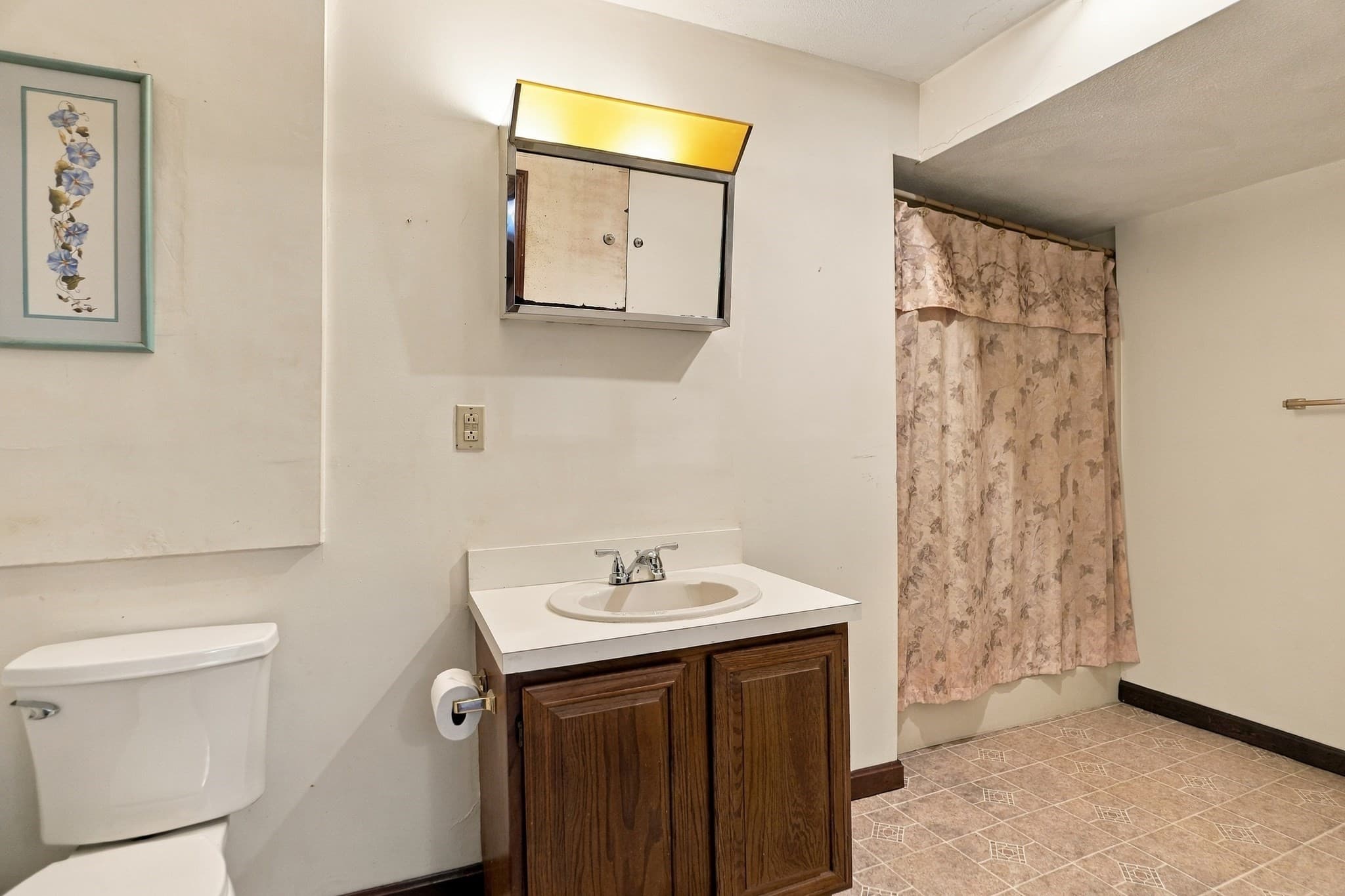 Single Family Residence at 2 Clifford Road, Burlington MA 01803, Burlington, photo 15 of 42