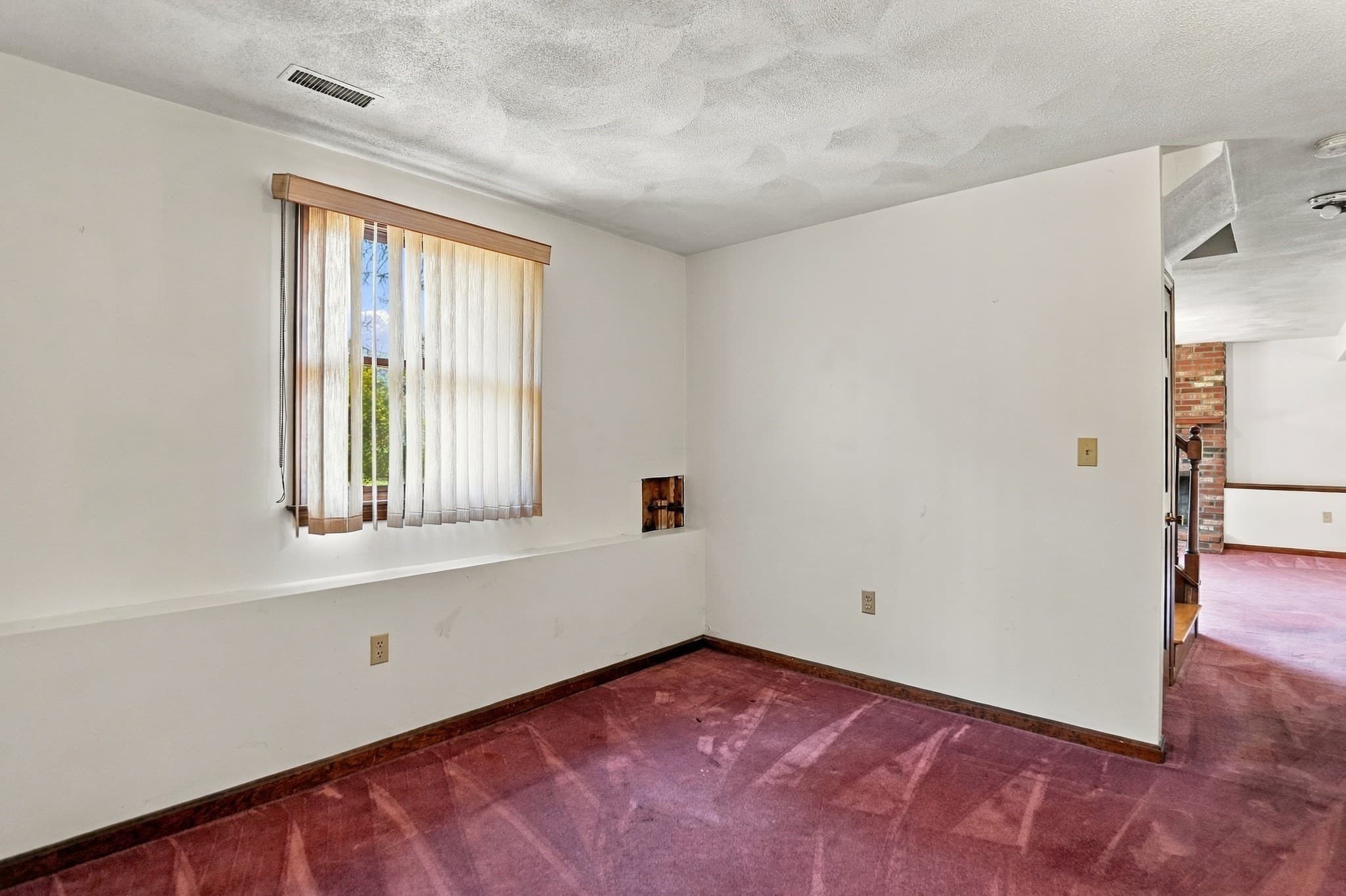 Single Family Residence at 2 Clifford Road, Burlington MA 01803, Burlington, photo 19 of 42