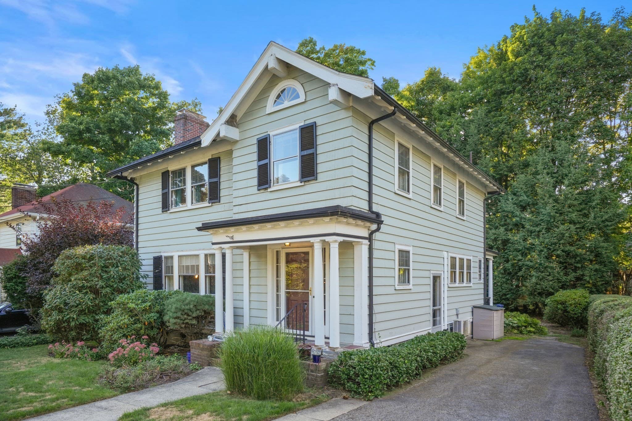 Single Family Residence at 11 Stoneleigh Road, Newton MA 02465, Newton, photo 37 of 38