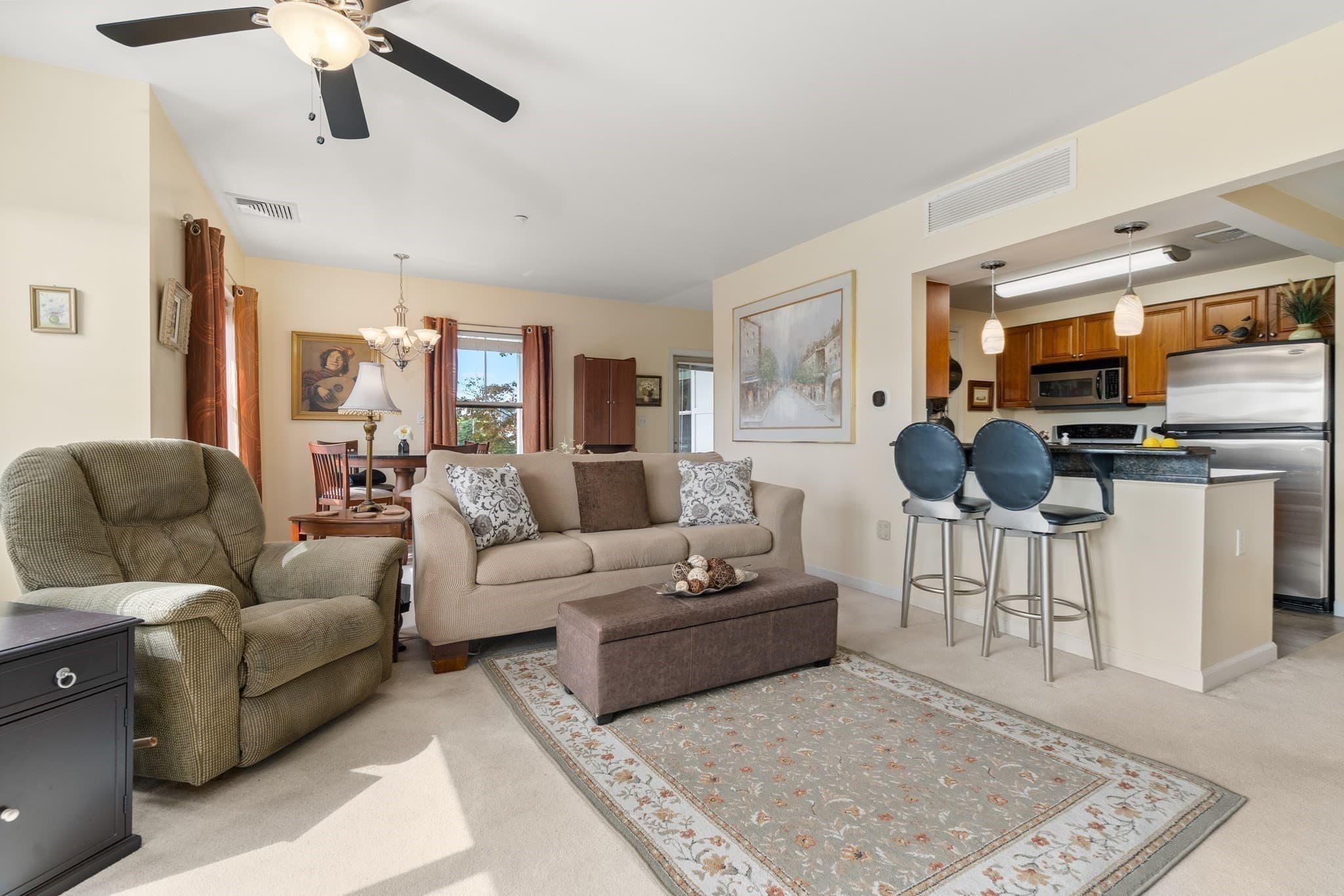 Condominium at 250 Main Street # 402, Hudson MA 01749, Hudson, photo 7 of 39