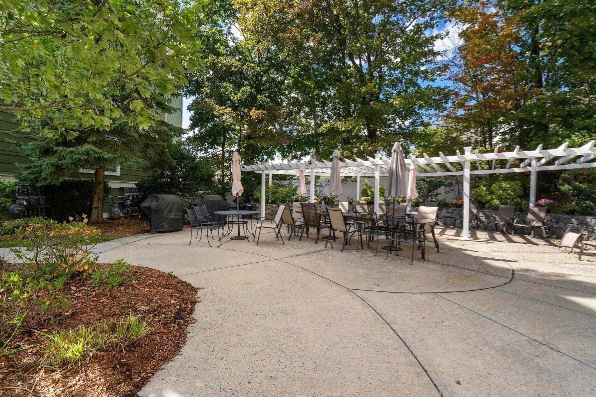 Condominium at 250 Main Street # 402, Hudson MA 01749, Hudson, photo 37 of 39
