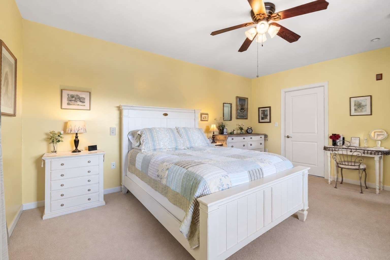 Condominium at 250 Main Street # 402, Hudson MA 01749, Hudson, photo 15 of 39