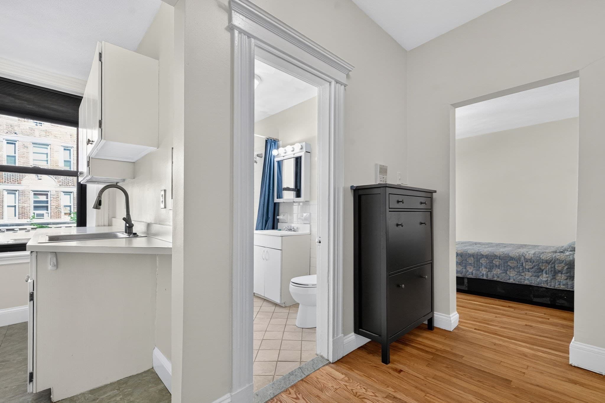 Condominium at 107 Jersey St # 7, Boston MA 02215, Boston, photo 6 of 9