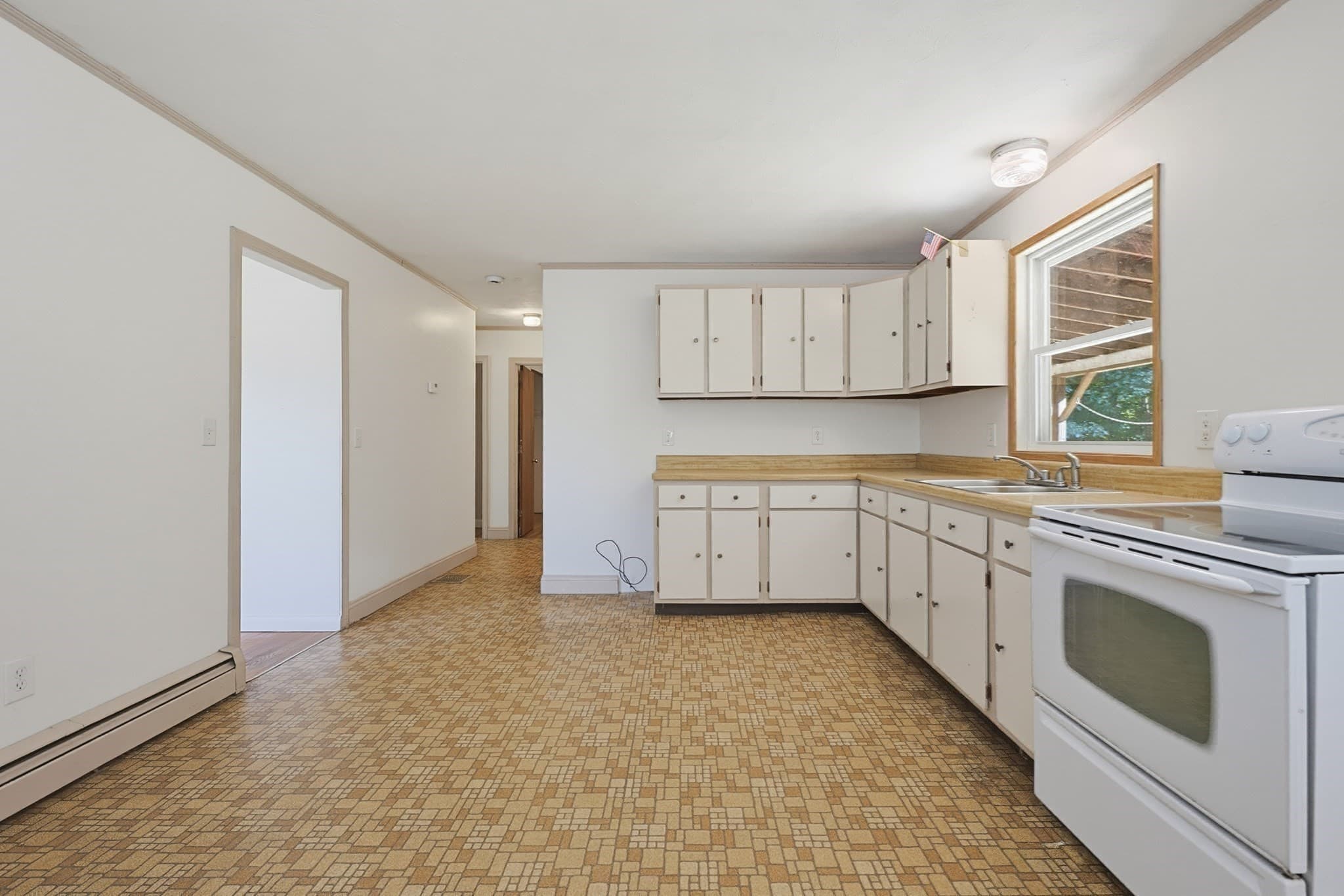 Single Family Residence at 249 Keys Rd, Warren MA 01585, Warren, photo 11 of 35