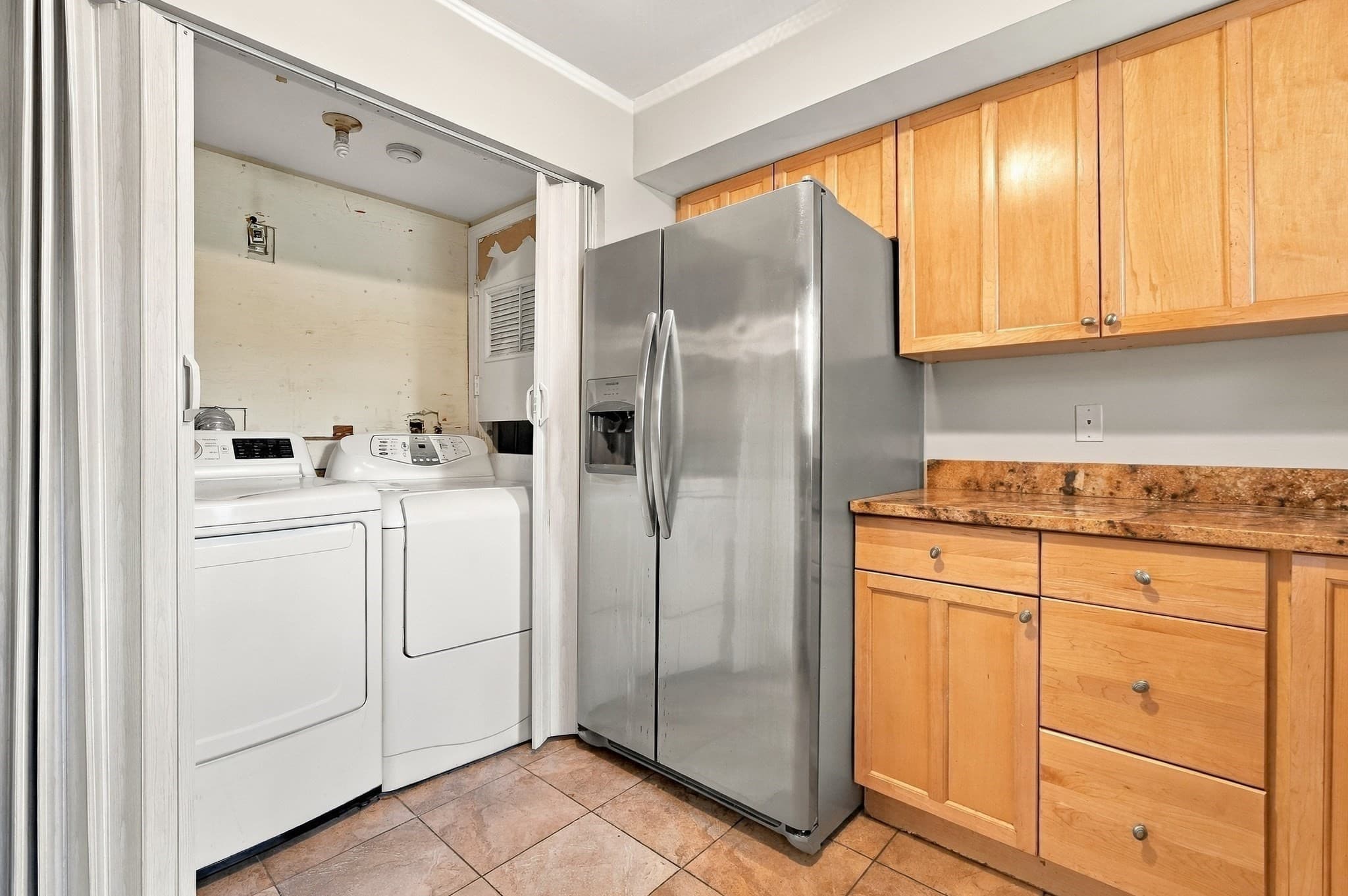 Condominium at 88 Bailey St # 88, Stoughton MA 02072, Stoughton, photo 6 of 30