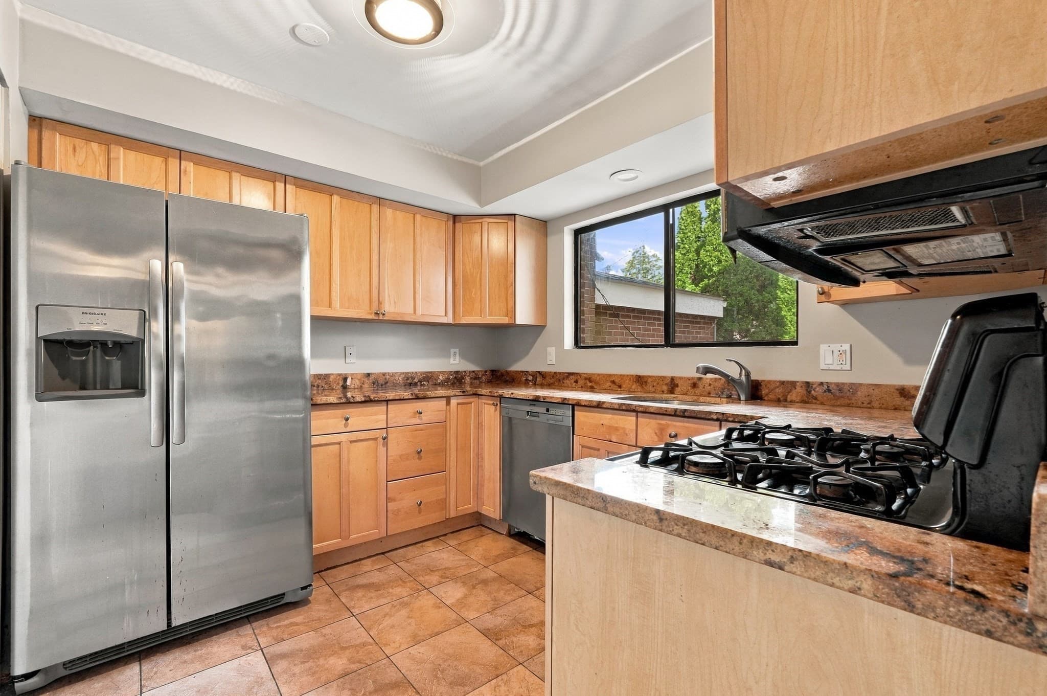 Condominium at 88 Bailey St # 88, Stoughton MA 02072, Stoughton, photo 3 of 30