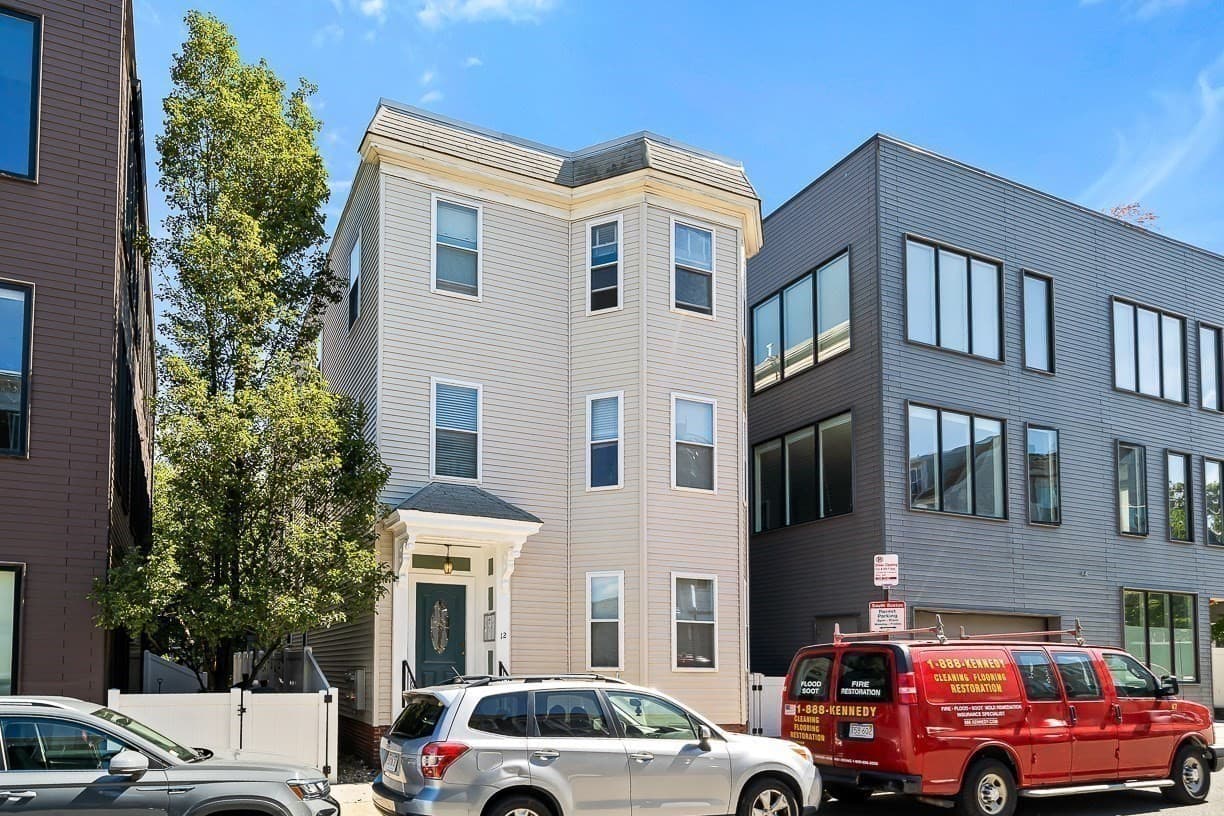 Condominium at 12 I St # 1, Boston MA 02127, Boston, photo 18 of 18