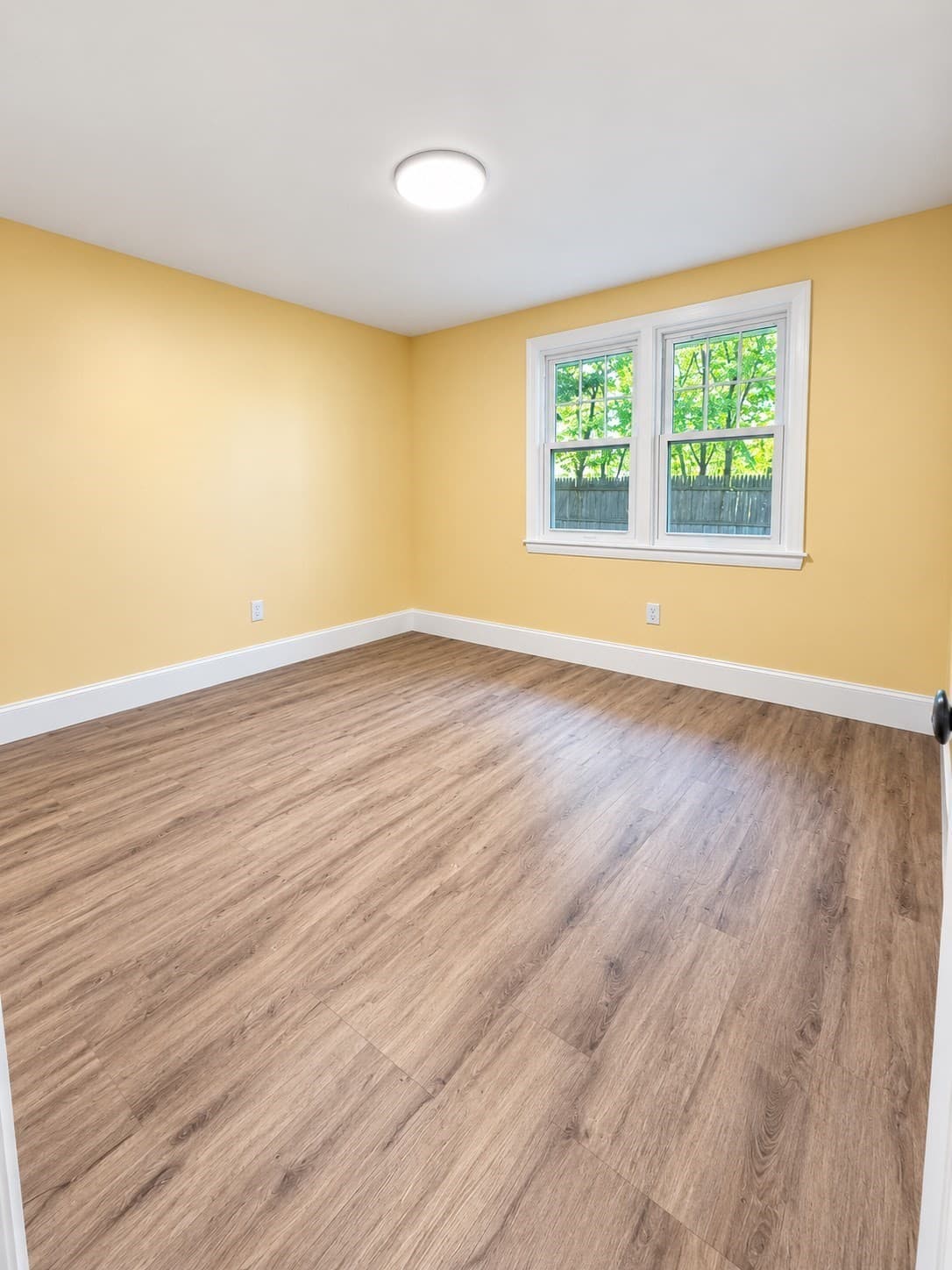Single Family Residence at 118 Deanna Rd, Brockton MA 02302, photo 16 of 21