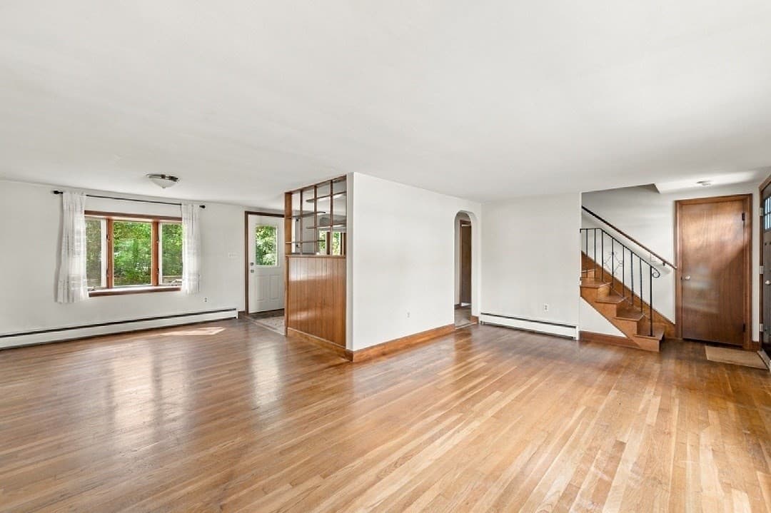 Single Family Residence at 124 King Hill Road, Braintree MA 02184, Braintree, photo 3 of 42