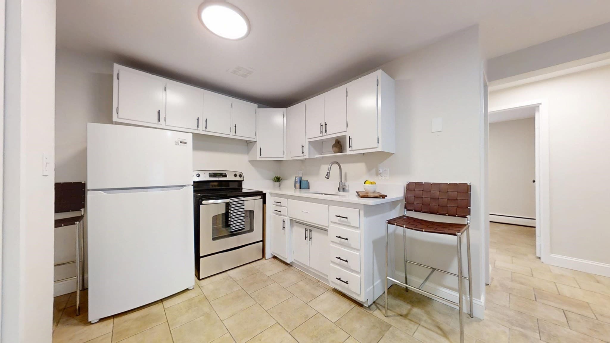 Condominium at 109 Warren St. # 3, Watertown MA 02472, Watertown, photo 5 of 8