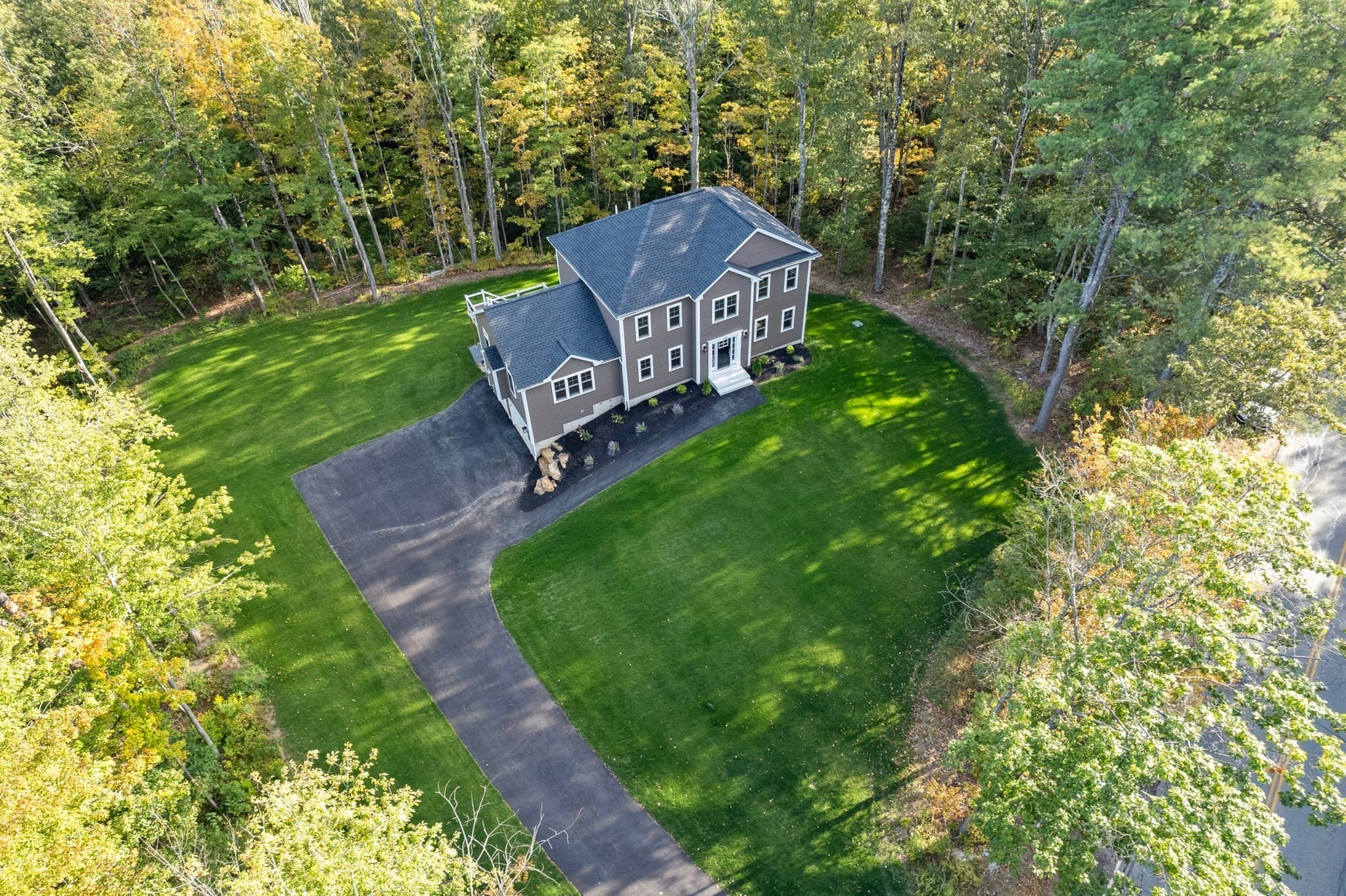 Single Family Residence at 146 Wachusett St., Rutland MA 01543, Rutland, photo 3 of 41