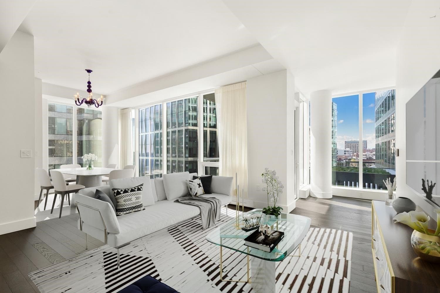 22 Liberty Drive # 10G, Boston MA 02210