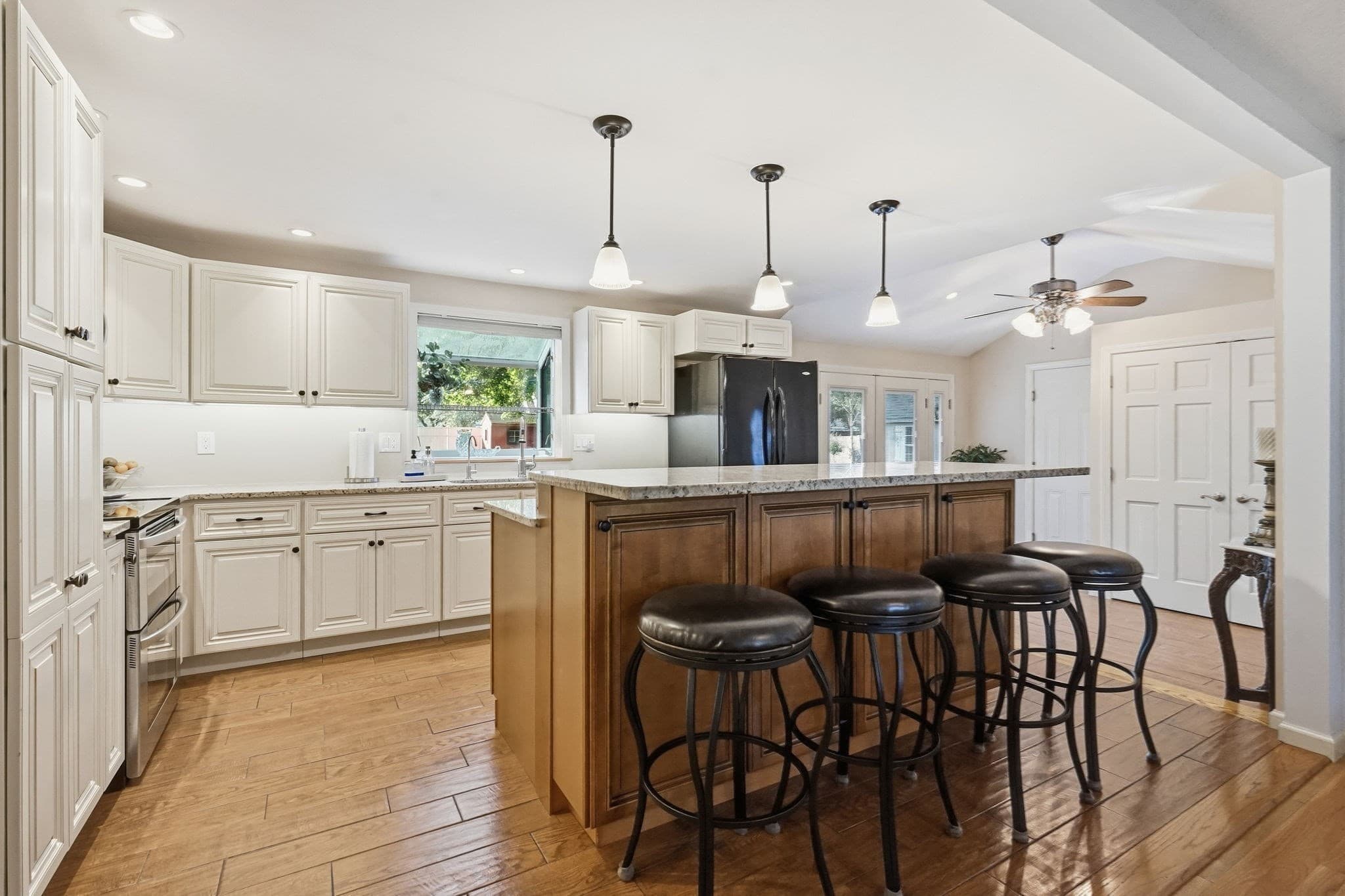 Single Family Residence at 46 Country Rd, Agawam MA 01001, Agawam, photo 6 of 42