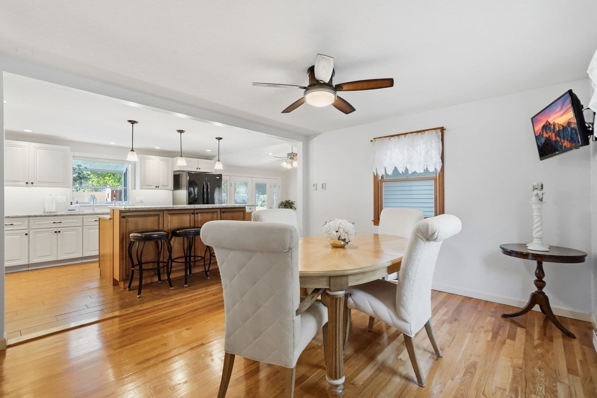 Single Family Residence at 46 Country Rd, Agawam MA 01001, Agawam, photo 11 of 42