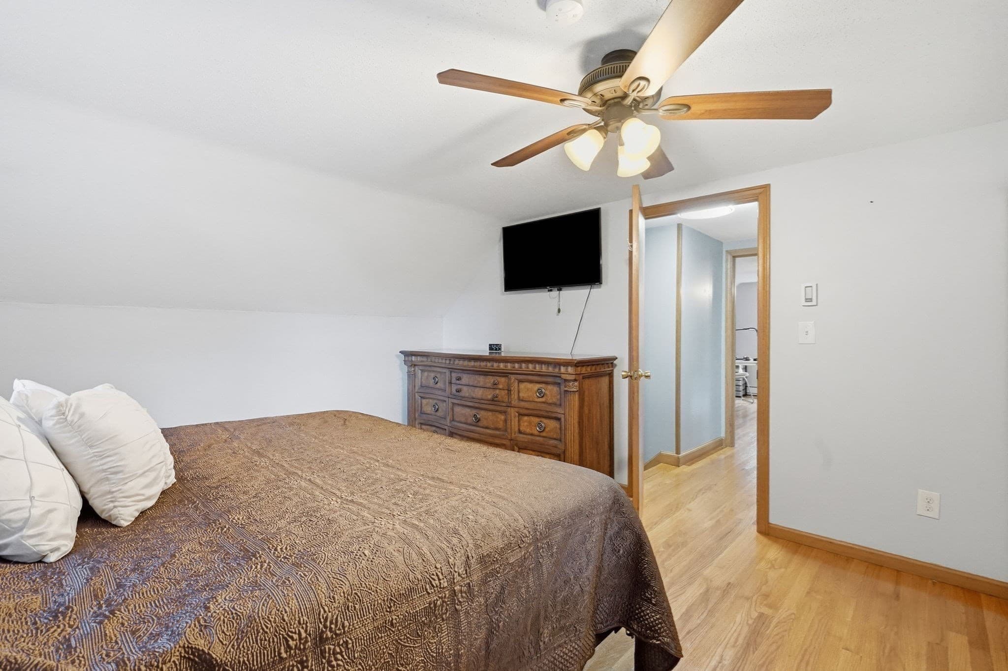 Single Family Residence at 46 Country Rd, Agawam MA 01001, Agawam, photo 19 of 42