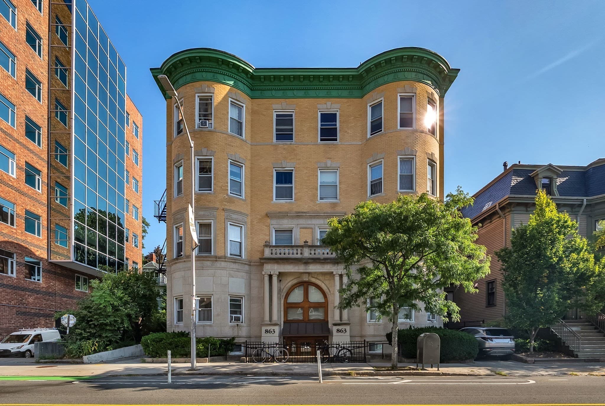Condominium at 863 Massachusetts Ave # 32, Cambridge MA 02139, Cambridge, photo 19 of 26