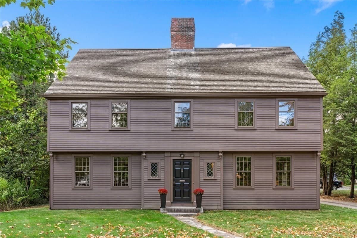761 Main St, Hingham MA 02043