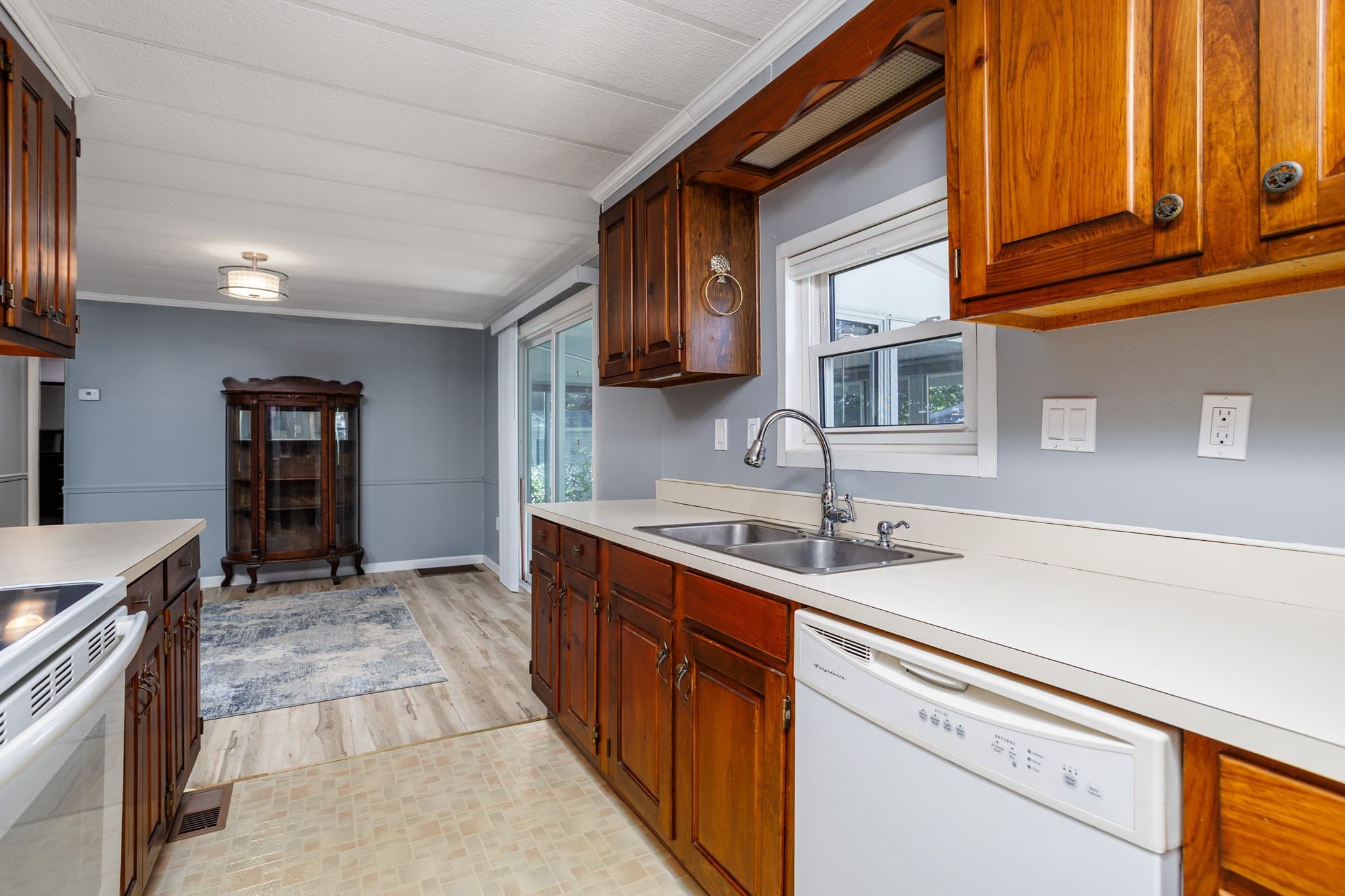 Mobile Home at 5 Hickory, Dover NH 03820, Dover, photo 13 of 42
