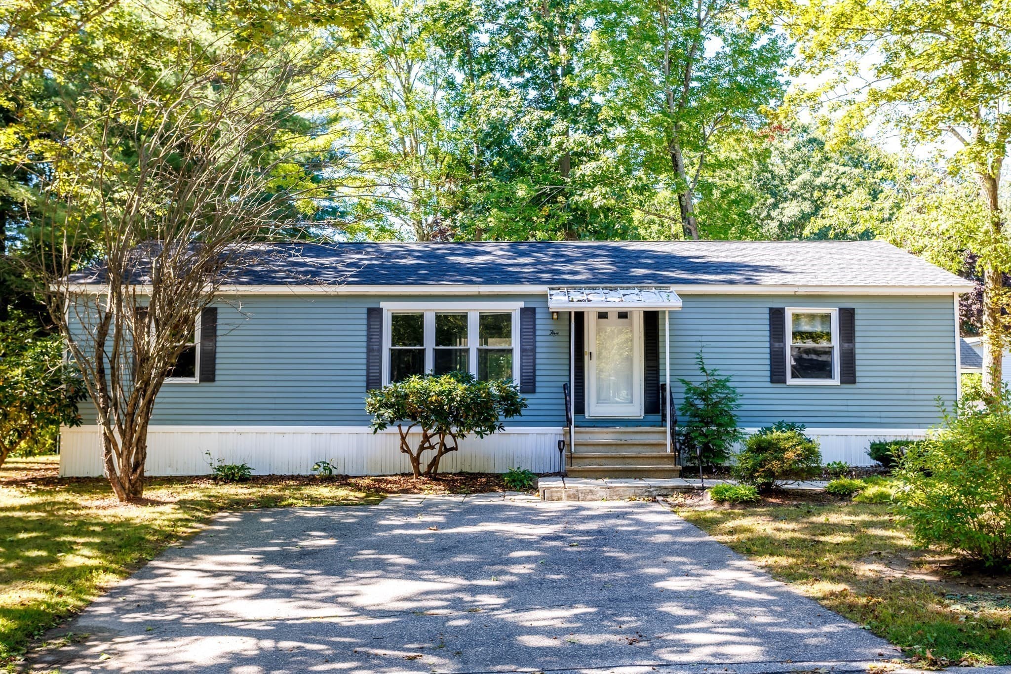 5 Hickory, Dover NH 03820
