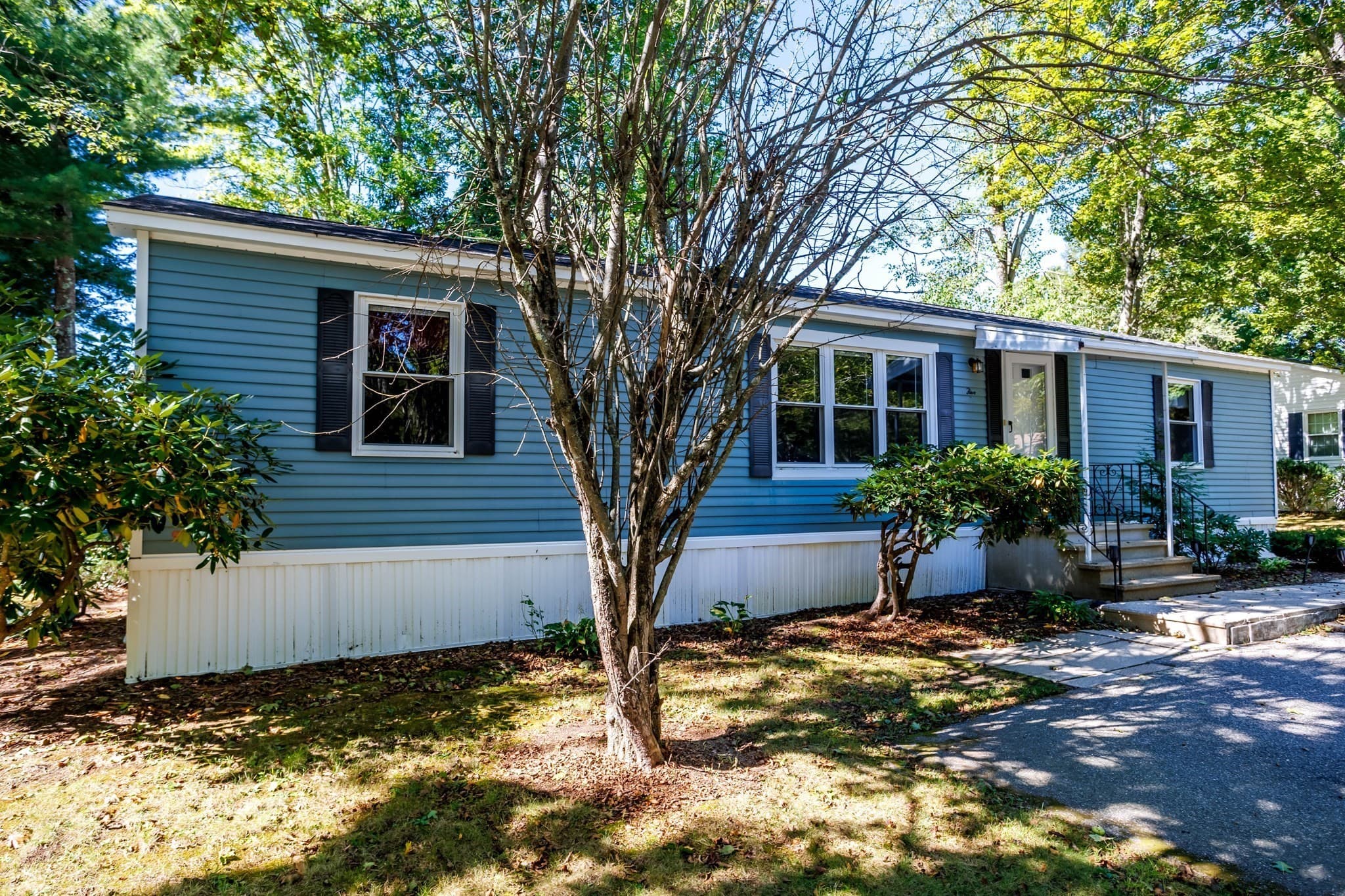 Mobile Home at 5 Hickory, Dover NH 03820, Dover, photo 38 of 42
