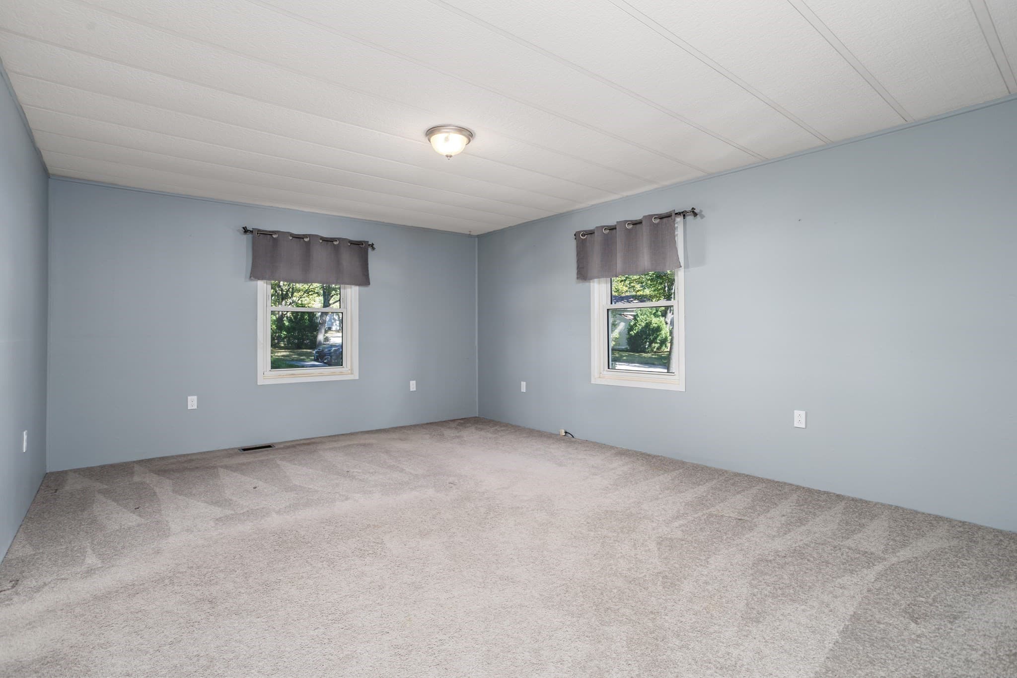 Mobile Home at 5 Hickory, Dover NH 03820, Dover, photo 19 of 42