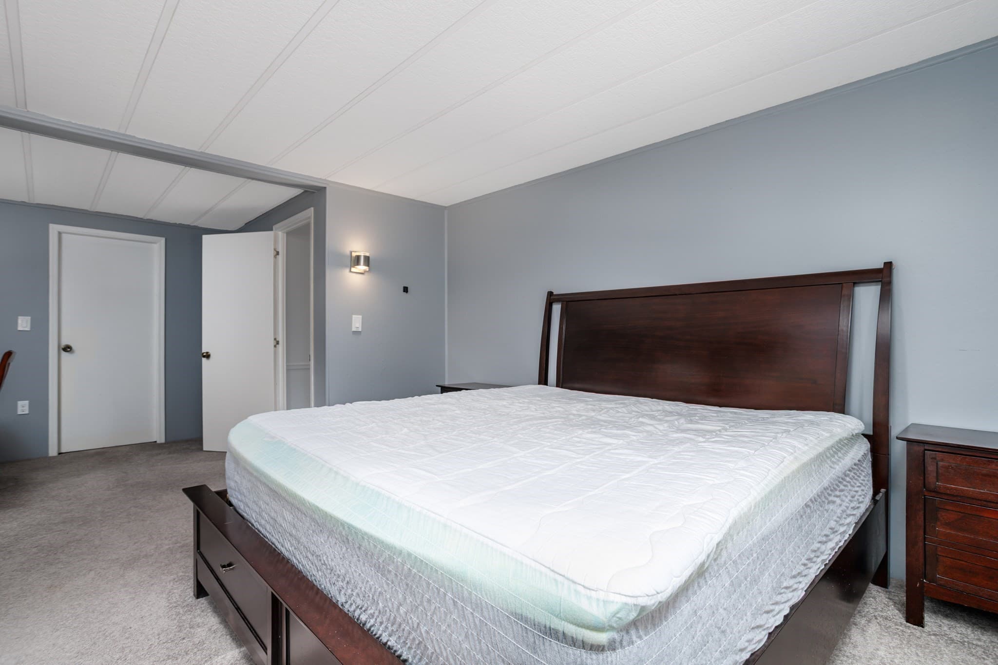 Mobile Home at 5 Hickory, Dover NH 03820, Dover, photo 25 of 42