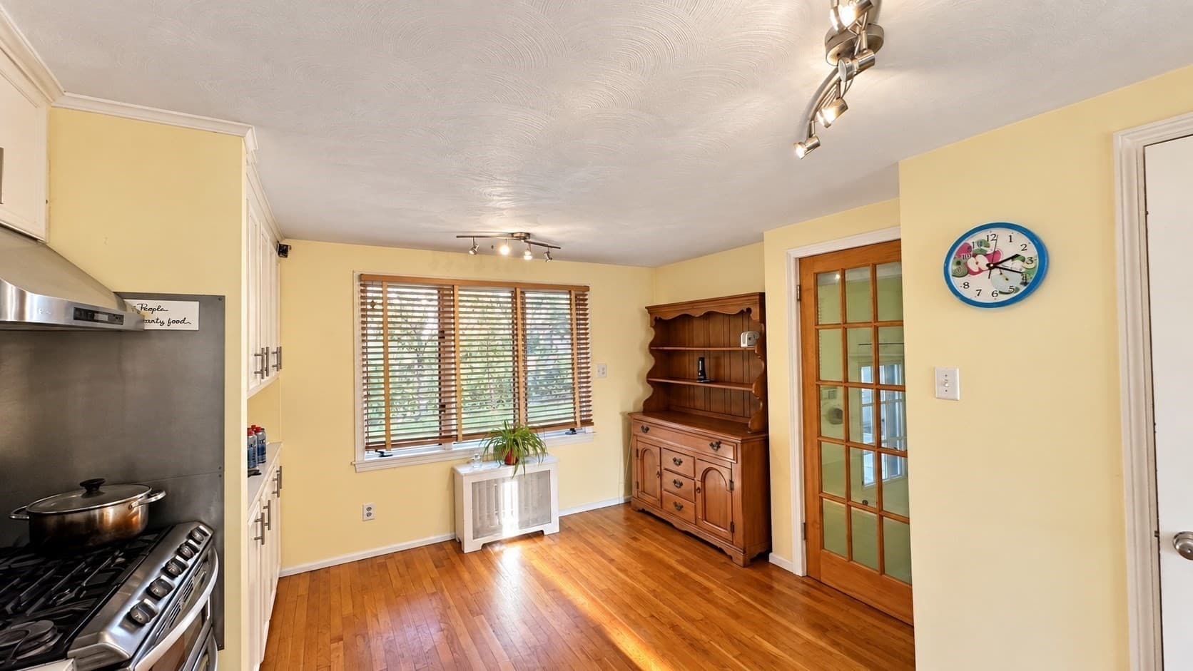 Single Family Residence at 25 Wexford St., Springfield MA 01118, Springfield, photo 18 of 39
