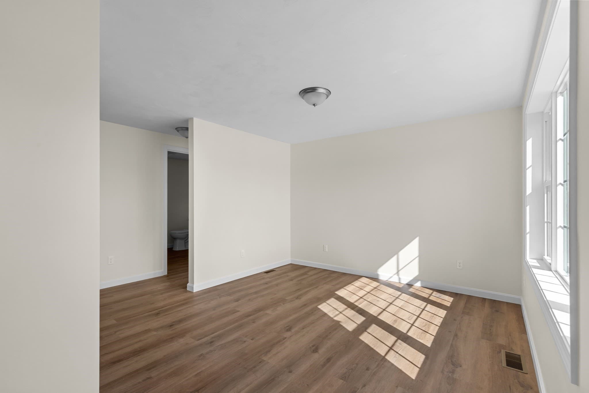 Single Family Residence at 29 Bumblebee Dr, Plymouth MA 02360, Plymouth, photo 16 of 32