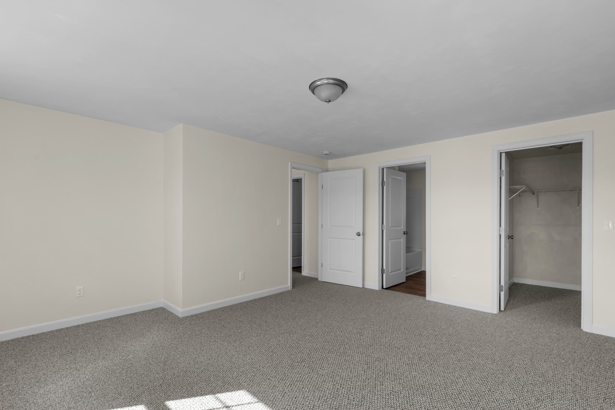 Single Family Residence at 29 Bumblebee Dr, Plymouth MA 02360, Plymouth, photo 22 of 32