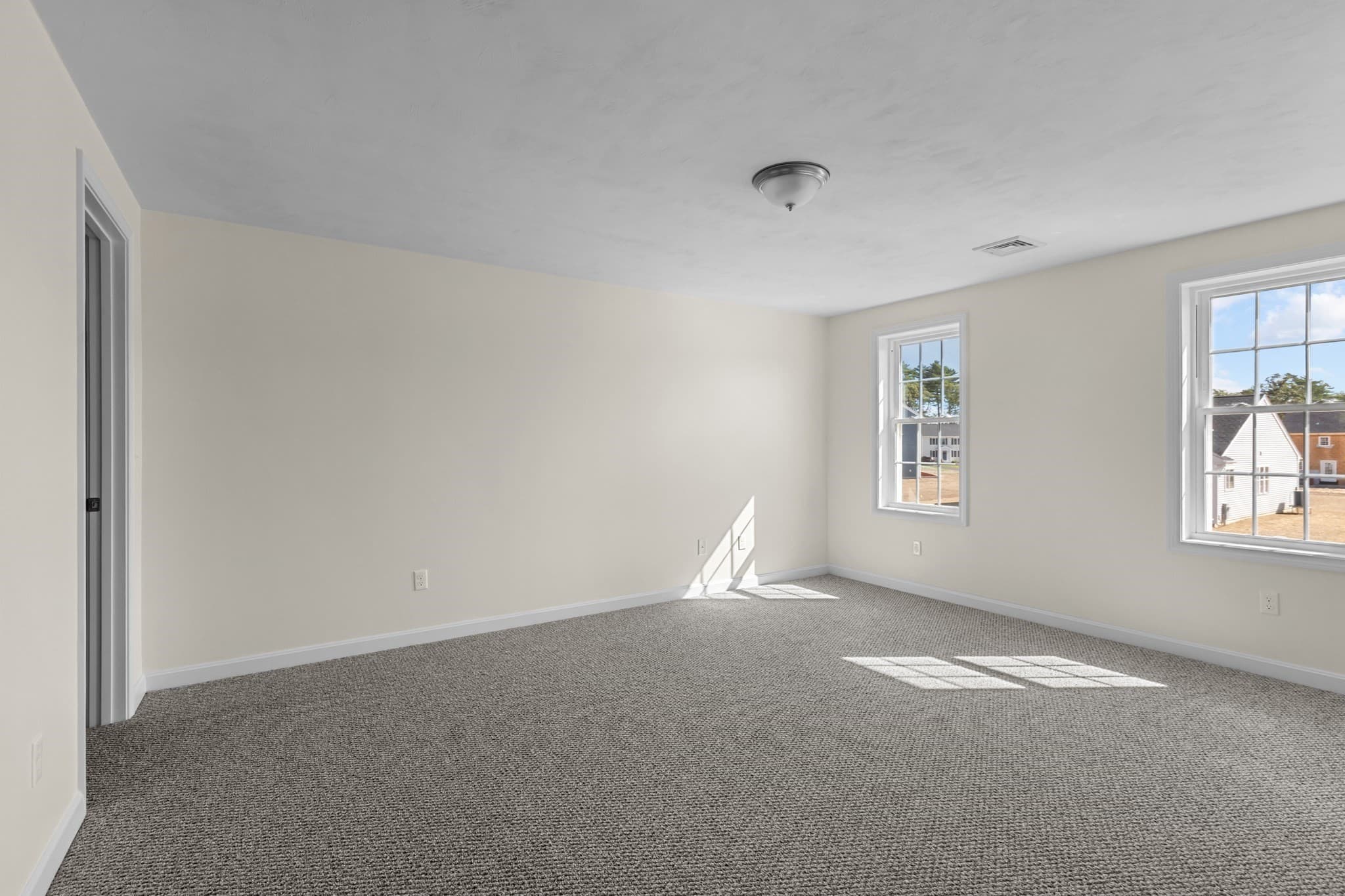 Single Family Residence at 29 Bumblebee Dr, Plymouth MA 02360, Plymouth, photo 21 of 32