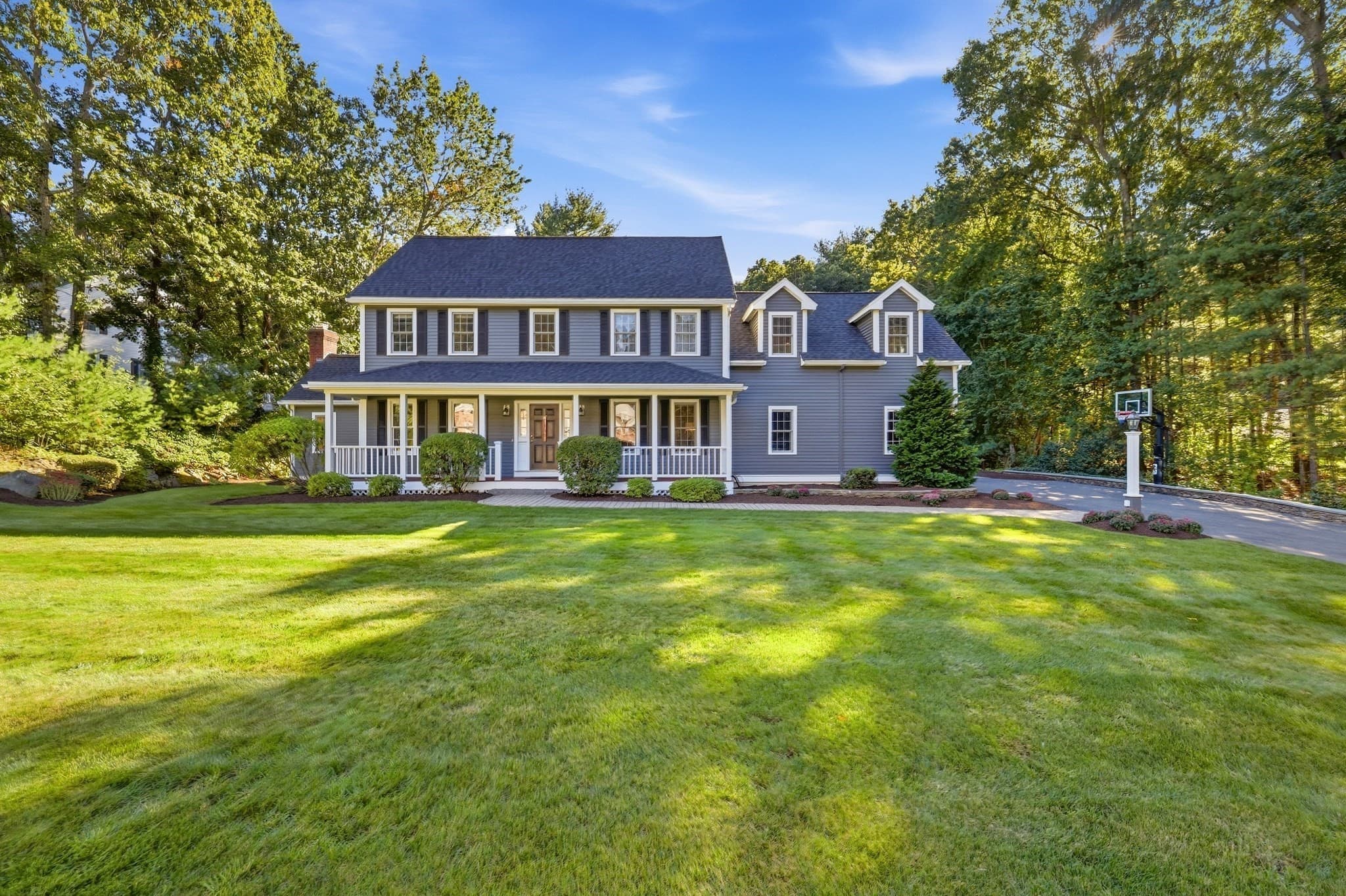 Single Family Residence at 135 Candlestick Rd, North Andover MA 01845, North Andover, photo 3 of 38