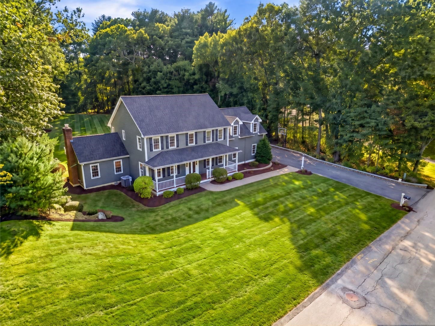 135 Candlestick Rd, North Andover MA 01845