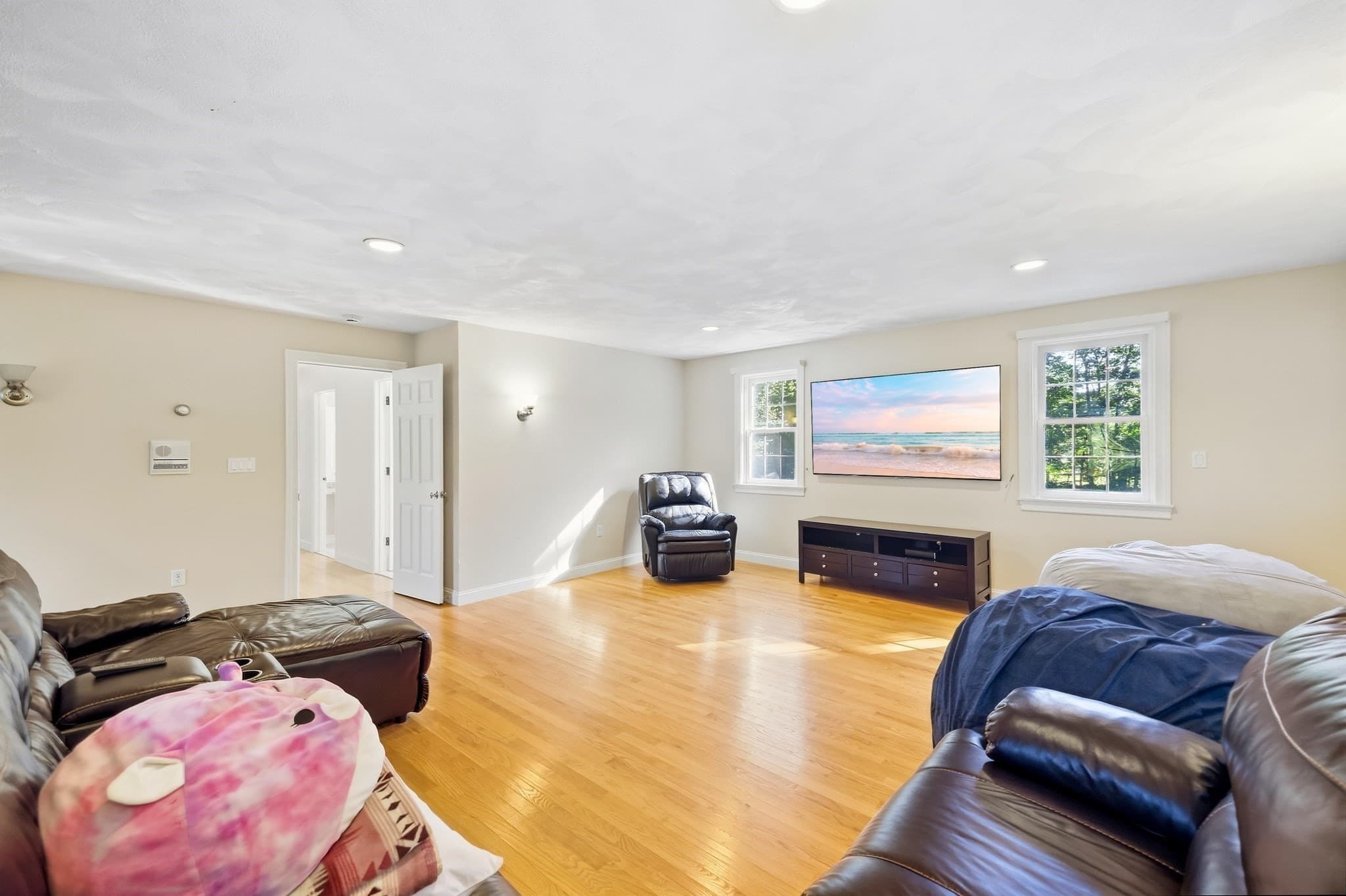 Single Family Residence at 135 Candlestick Rd, North Andover MA 01845, North Andover, photo 30 of 38