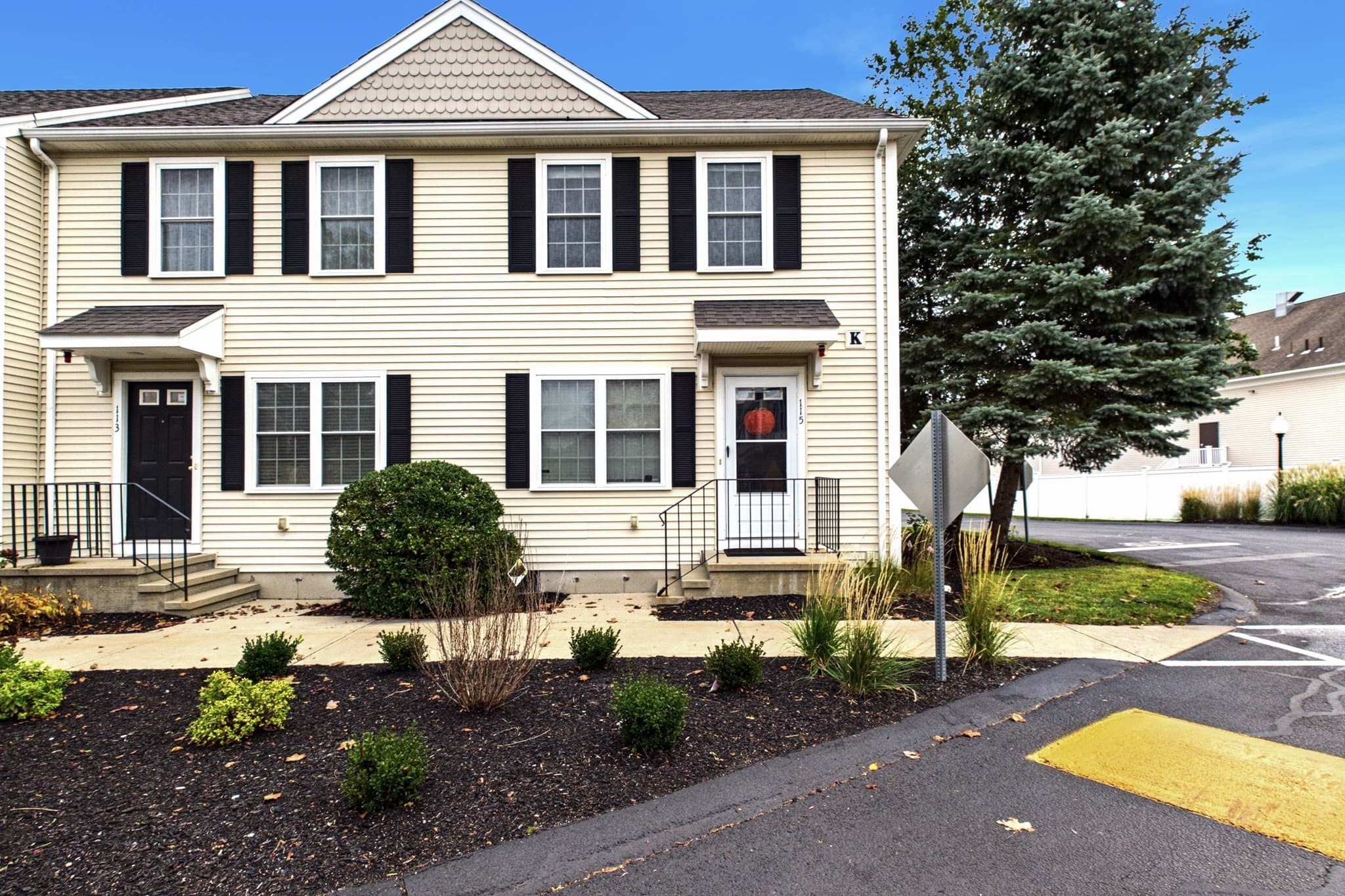 115 Boxberry Ln # 115, Rockland MA 02370