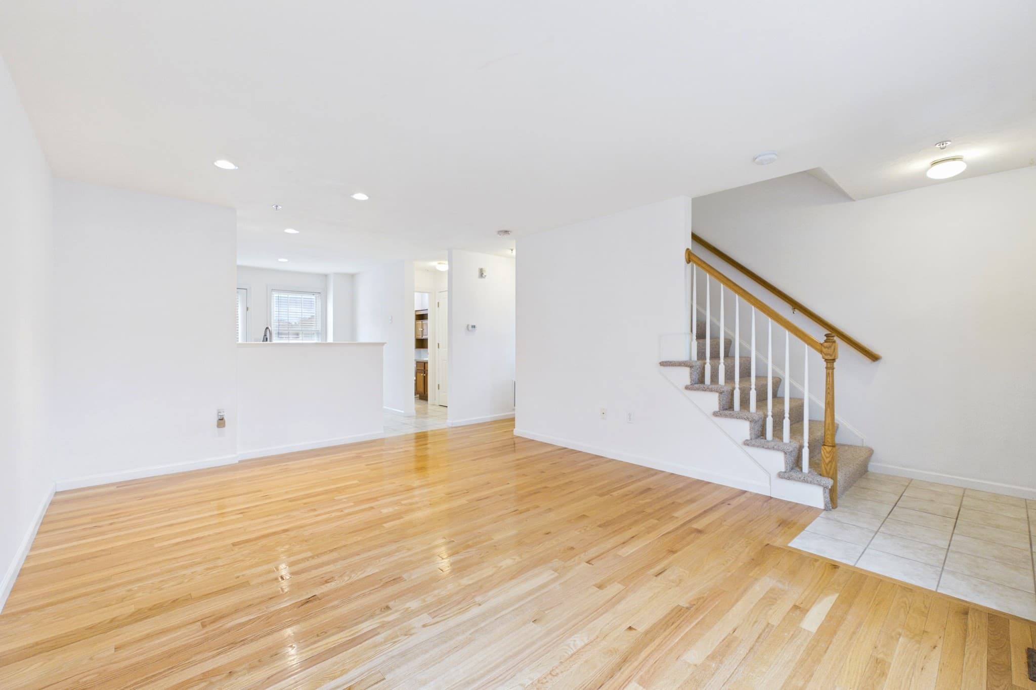 Condominium at 115 Boxberry Ln # 115, Rockland MA 02370, Rockland, photo 9 of 39