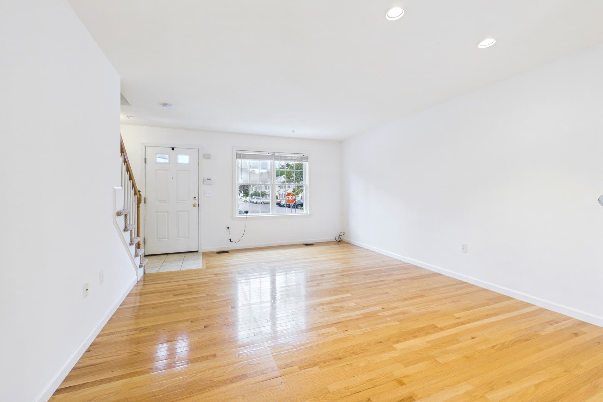 Condominium at 115 Boxberry Ln # 115, Rockland MA 02370, Rockland, photo 11 of 39