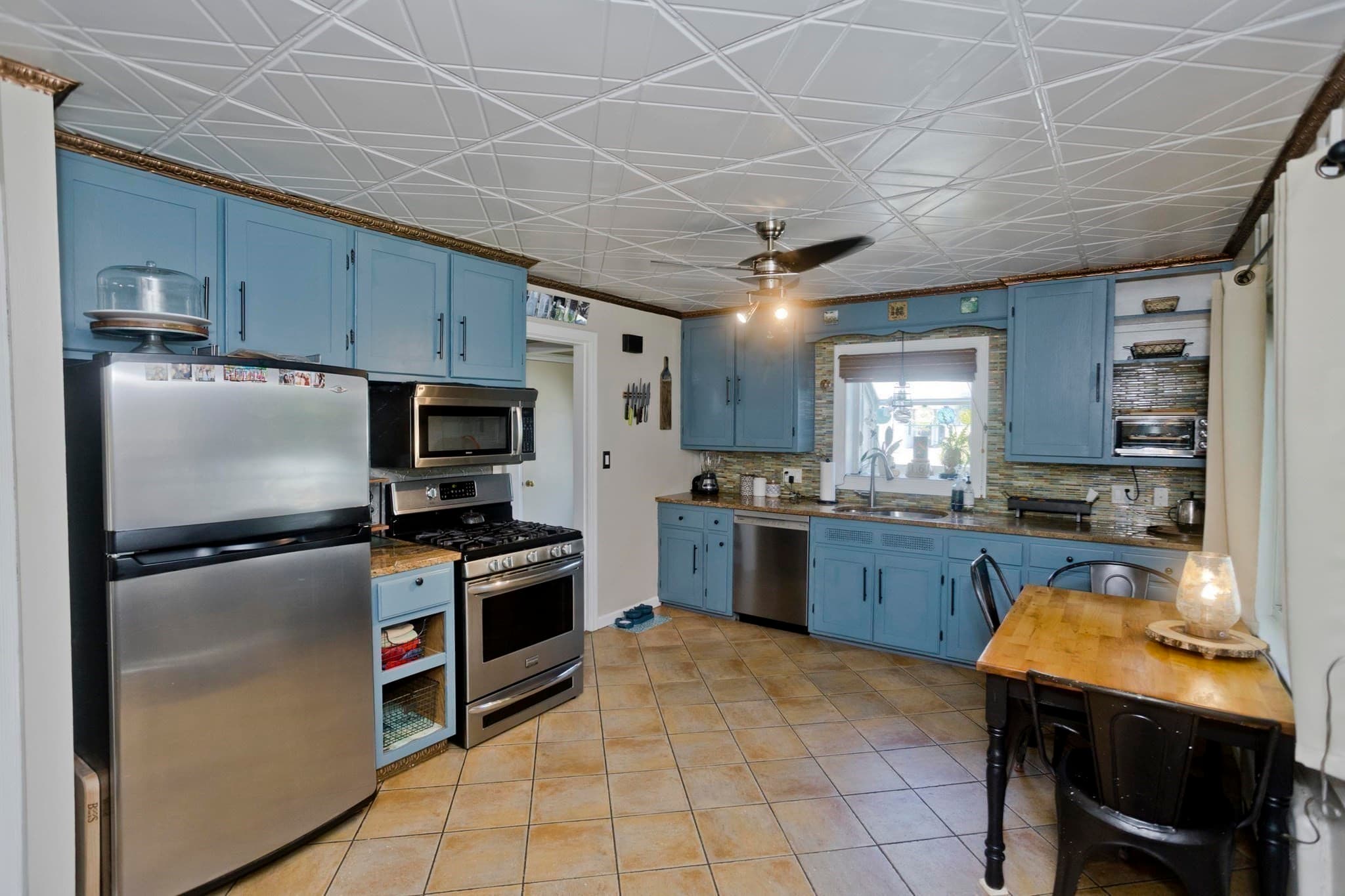 Single Family Residence at 65 Beauchamp Terr., Chicopee MA 01020, Chicopee, photo 3 of 33