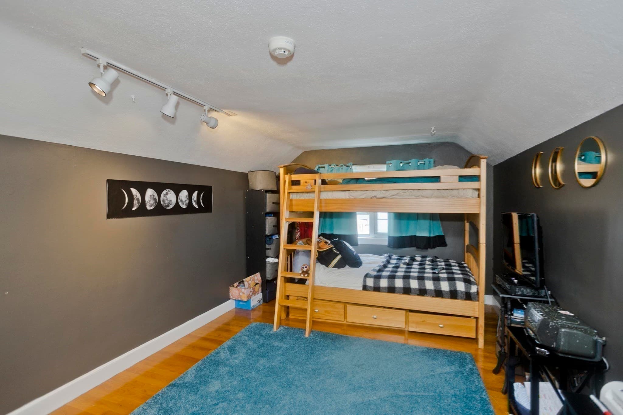 Single Family Residence at 65 Beauchamp Terr., Chicopee MA 01020, Chicopee, photo 18 of 33