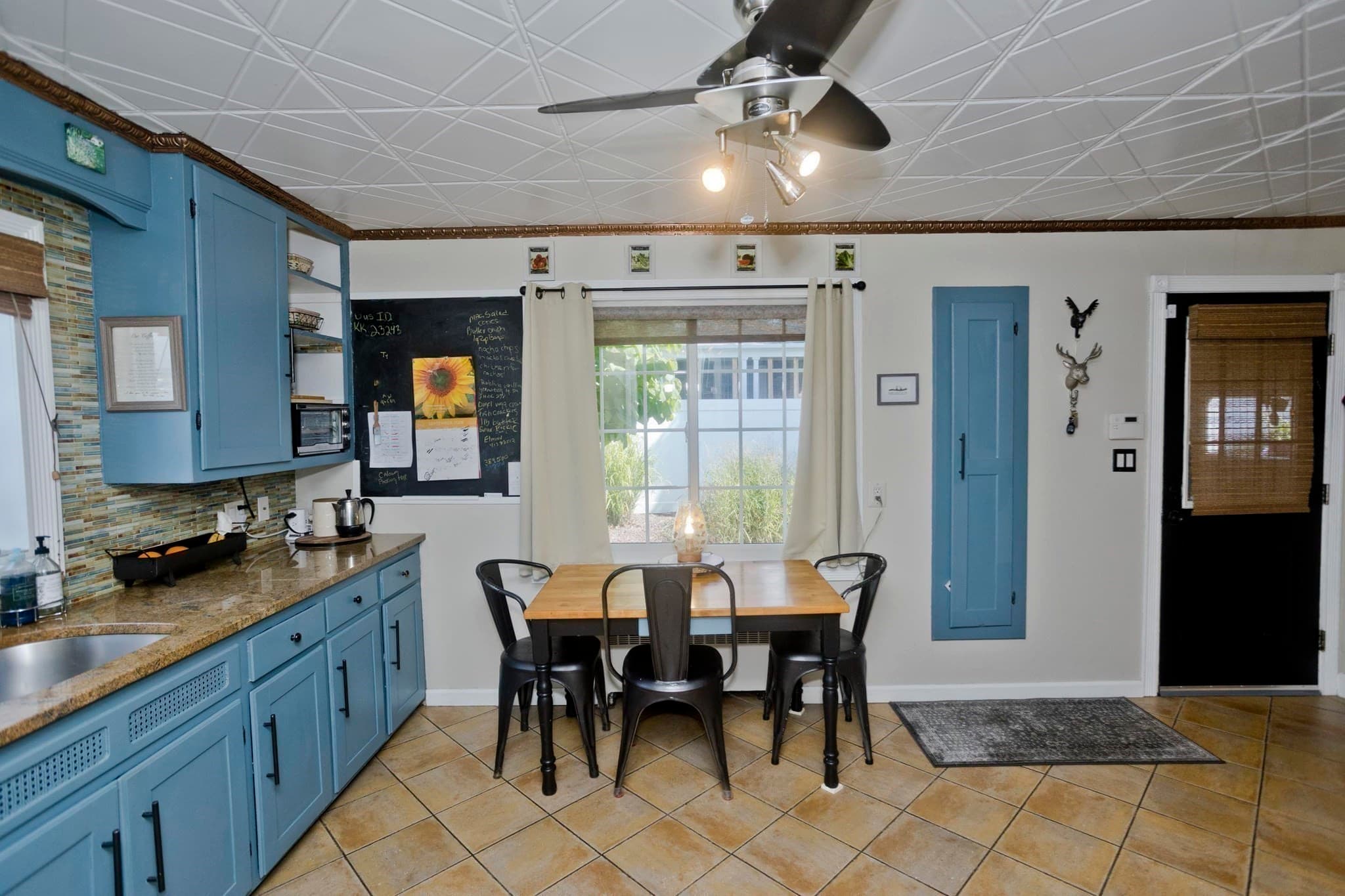 Single Family Residence at 65 Beauchamp Terr., Chicopee MA 01020, Chicopee, photo 4 of 33