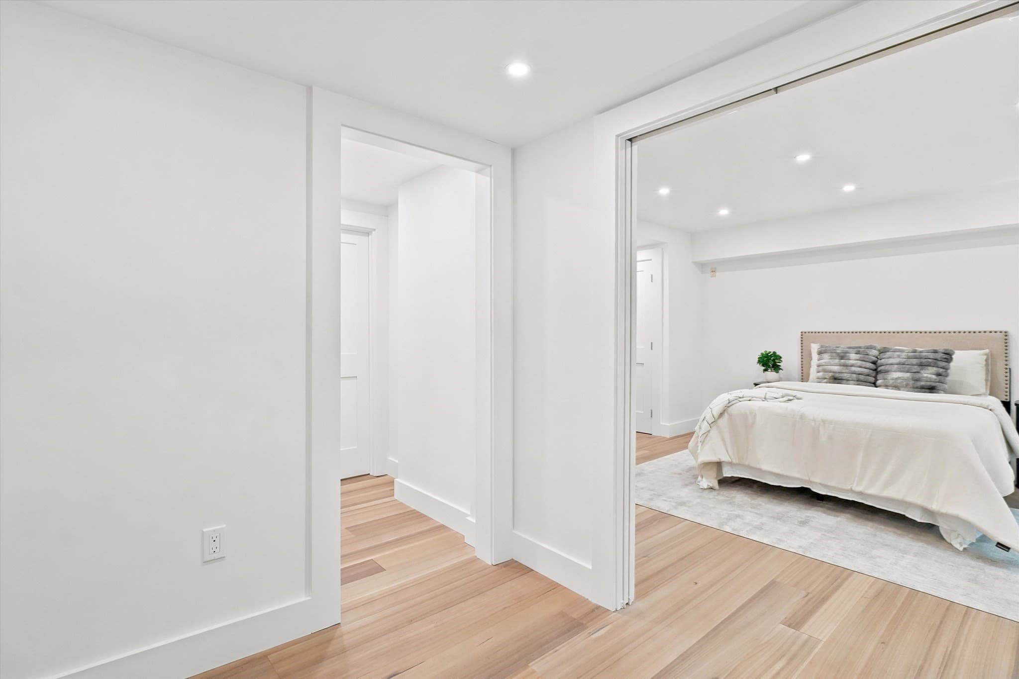 Condominium at 320 Shawmut Ave # 1, Boston MA 02118, Boston, photo 15 of 26
