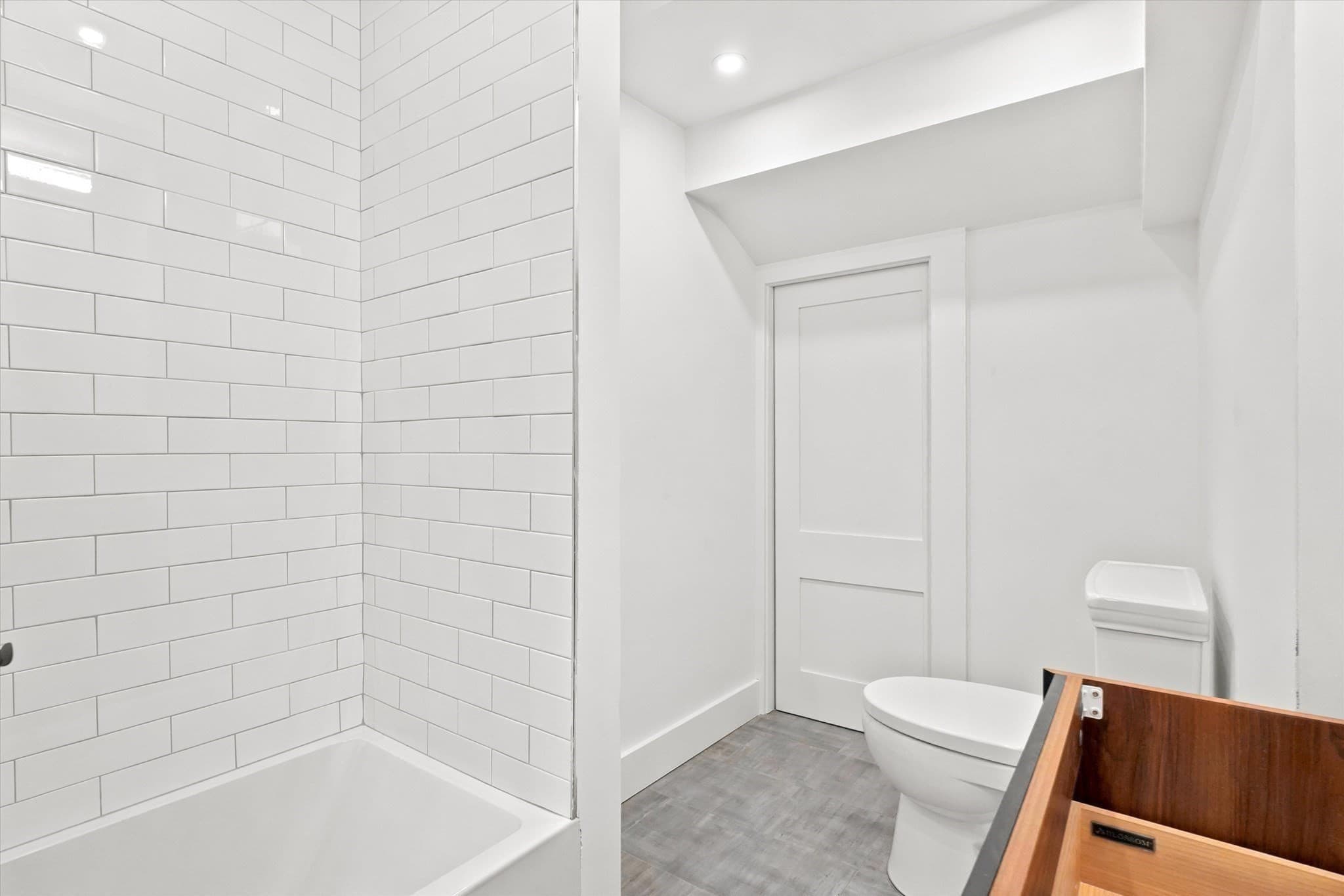 Condominium at 320 Shawmut Ave # 1, Boston MA 02118, Boston, photo 19 of 26