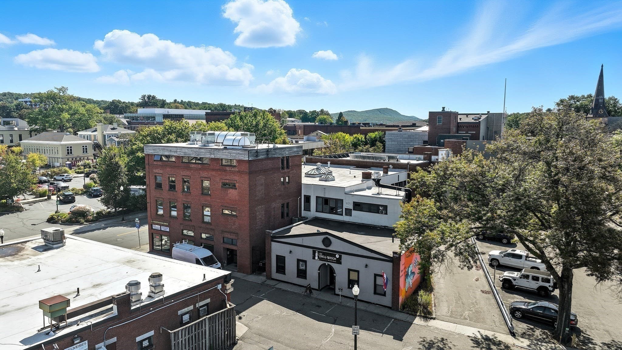 4 Ames Street, Greenfield MA 01301