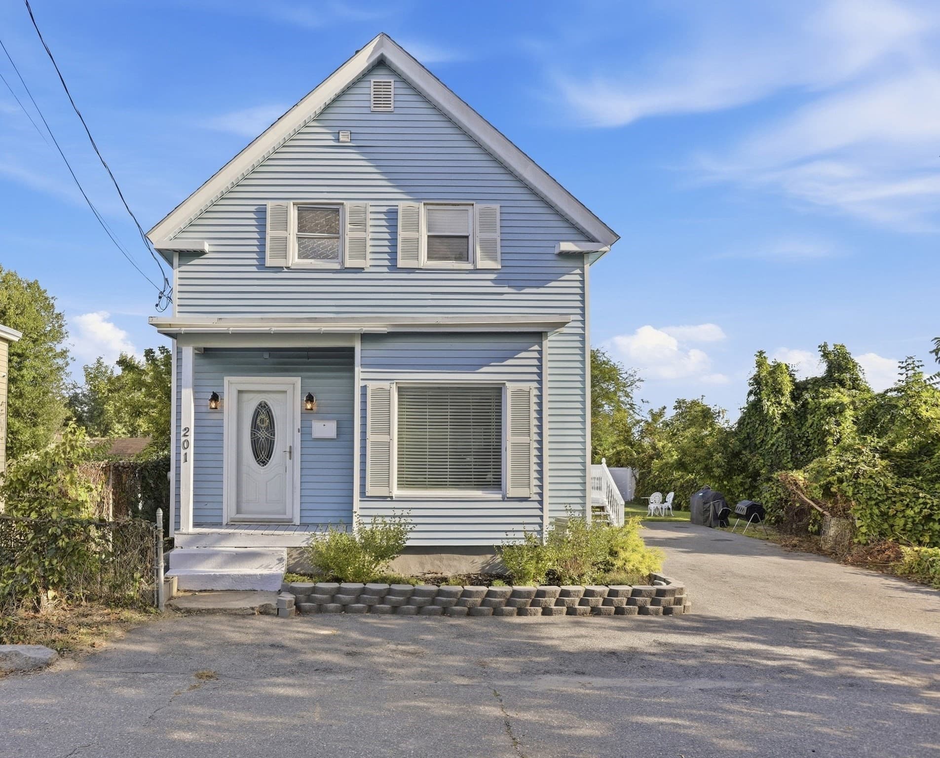 201 W Manchester St, Lowell MA 01852
