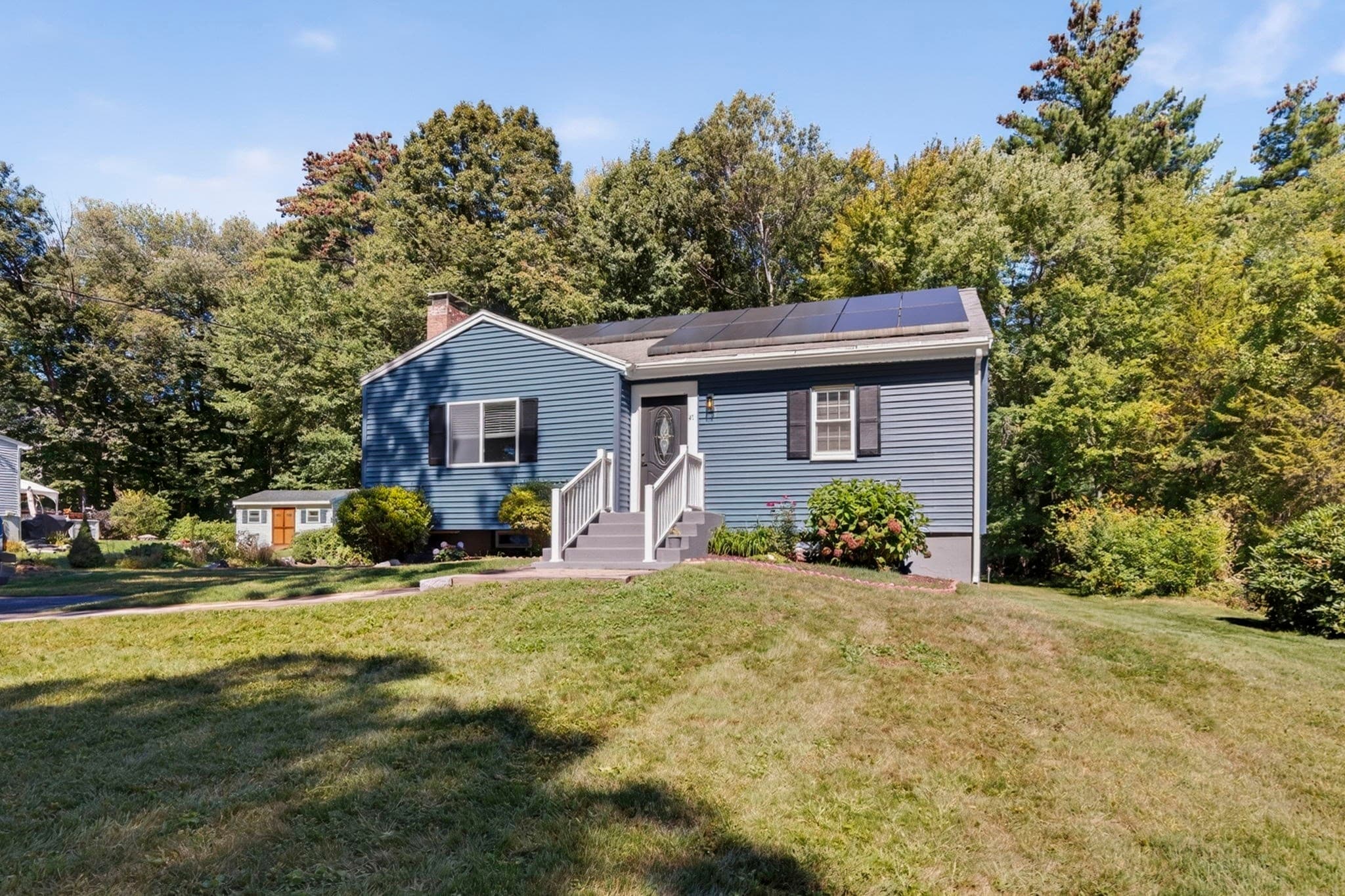 47 Southville Rd, Southborough MA 01772