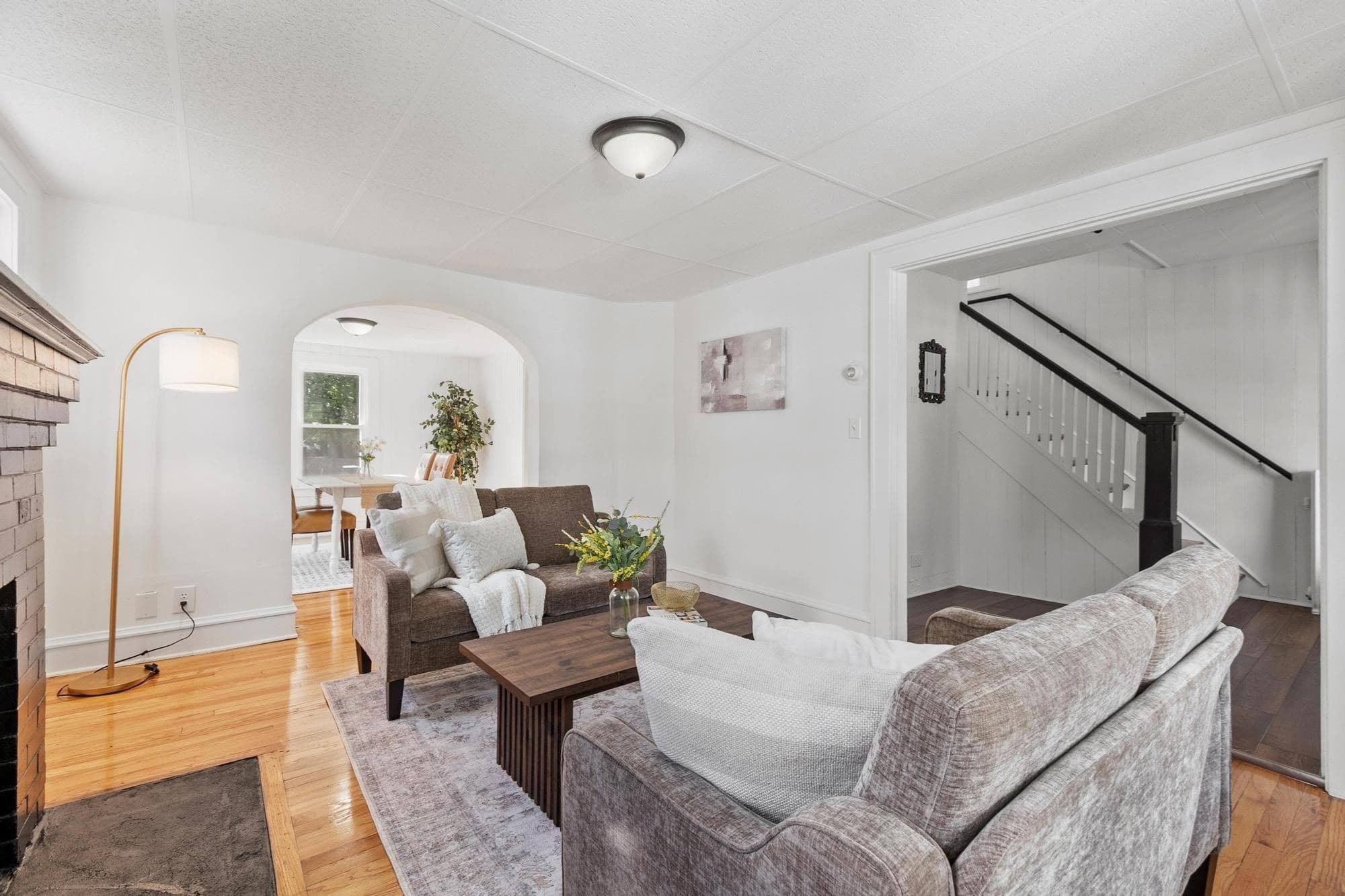 Single Family Residence at 567 Milk St, Fitchburg MA 01420, Fitchburg, photo 9 of 42