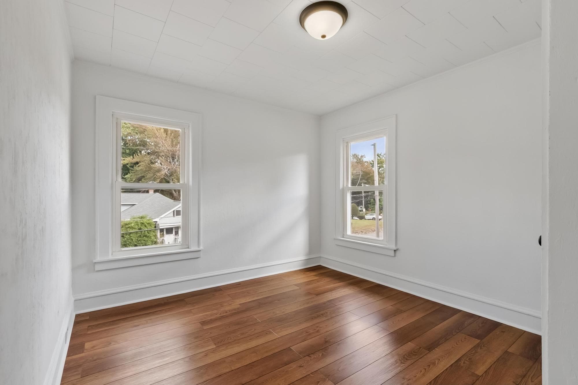 Single Family Residence at 567 Milk St, Fitchburg MA 01420, Fitchburg, photo 30 of 42