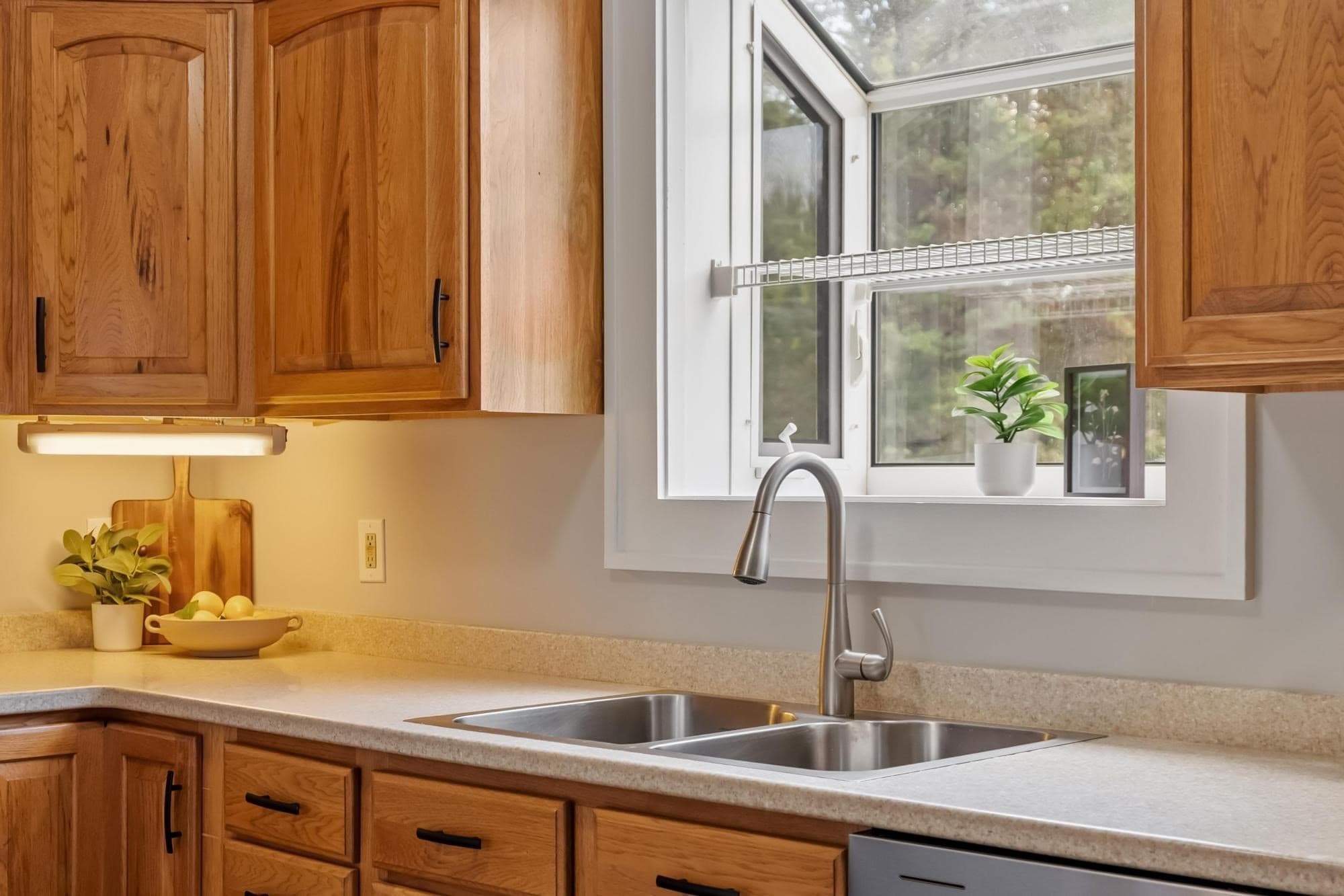 Single Family Residence at 567 Milk St, Fitchburg MA 01420, Fitchburg, photo 33 of 42