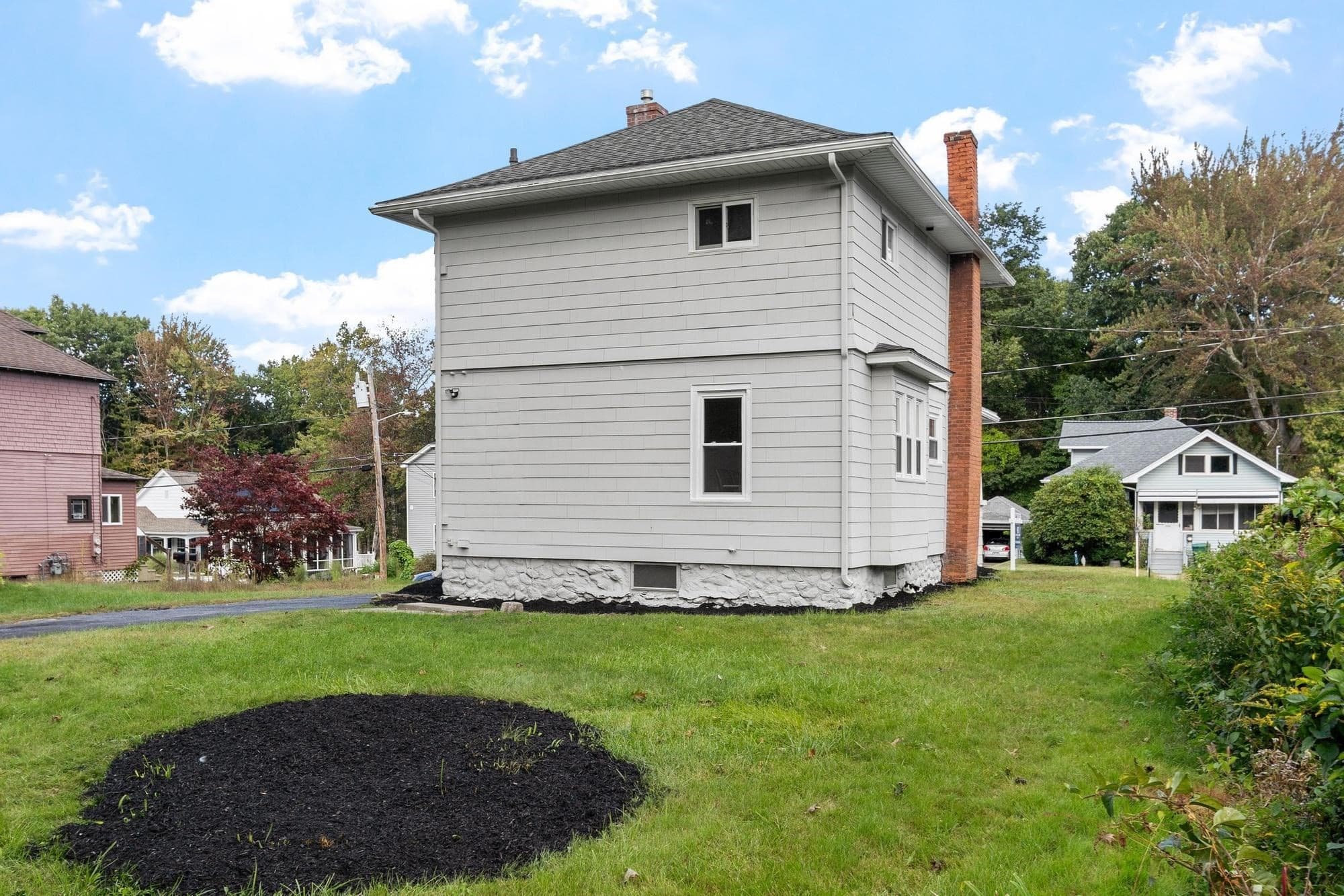 Single Family Residence at 567 Milk St, Fitchburg MA 01420, Fitchburg, photo 37 of 42